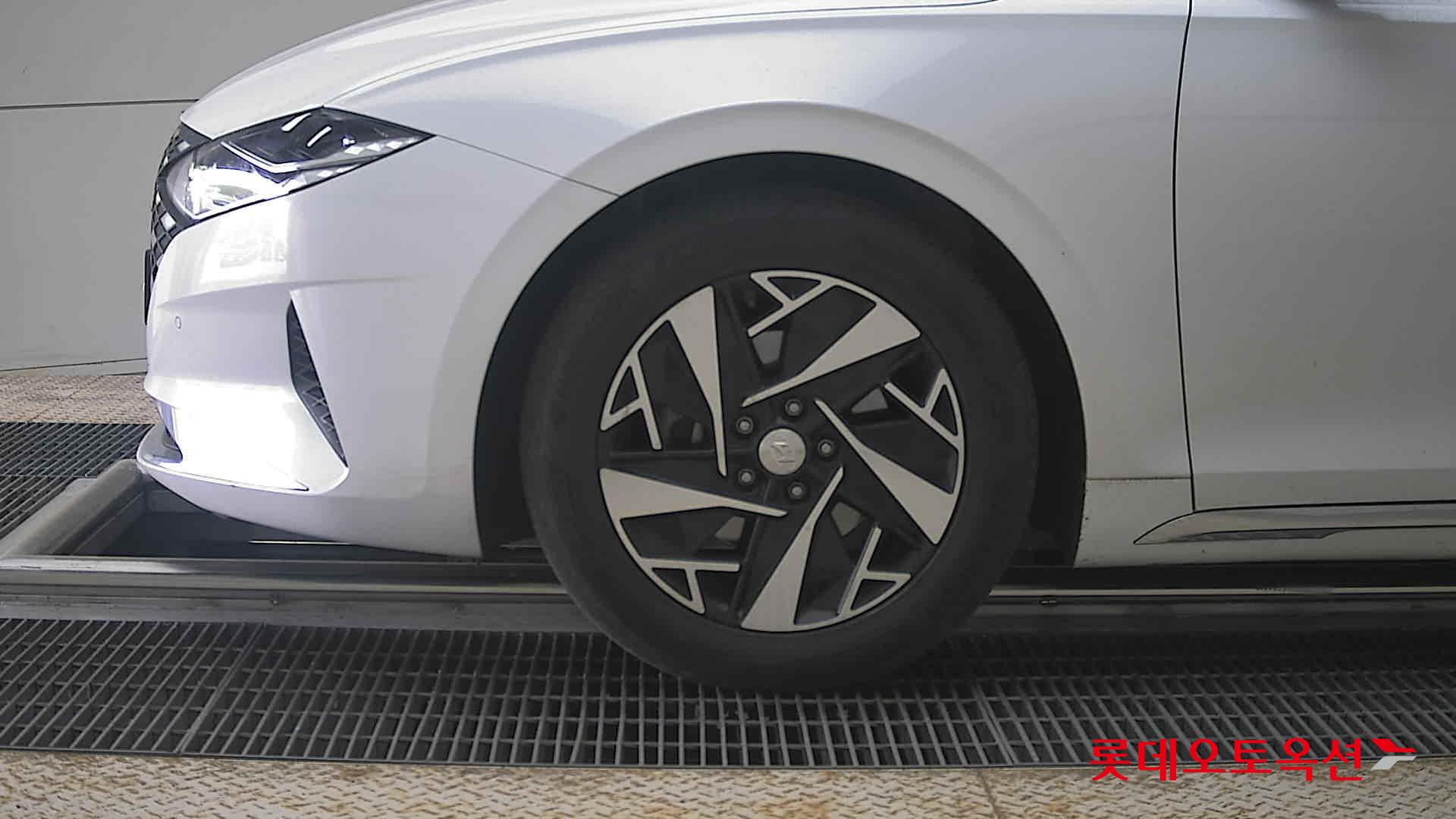 Hyundai Grandeur 2021 - Image 25