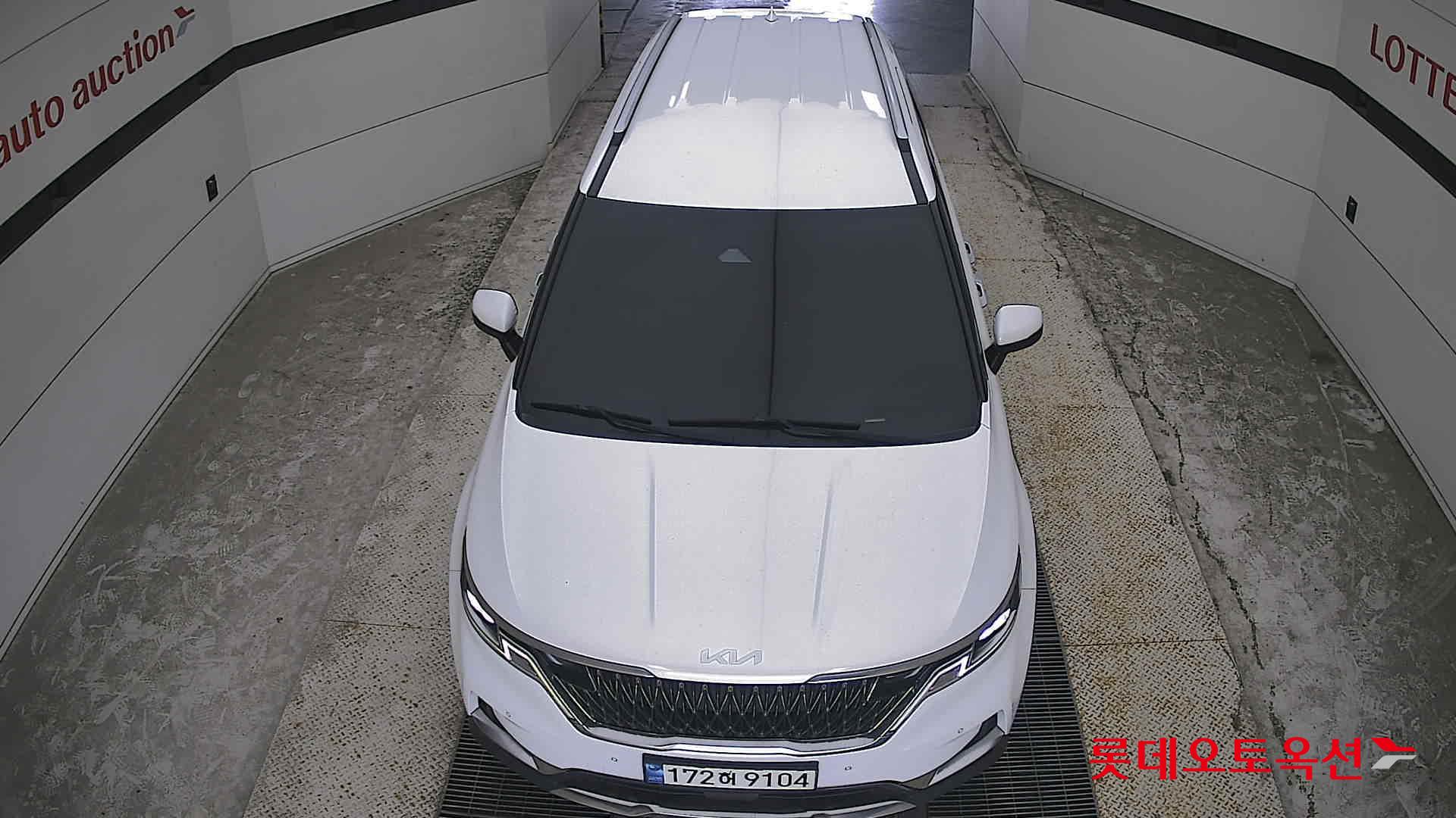 2023 - kia carnival