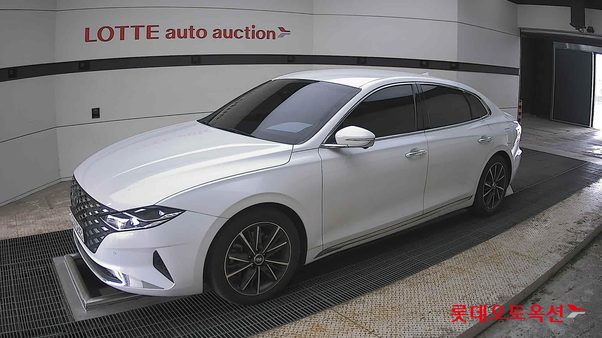 هيونداي جرانجر 2020 - صورة 11