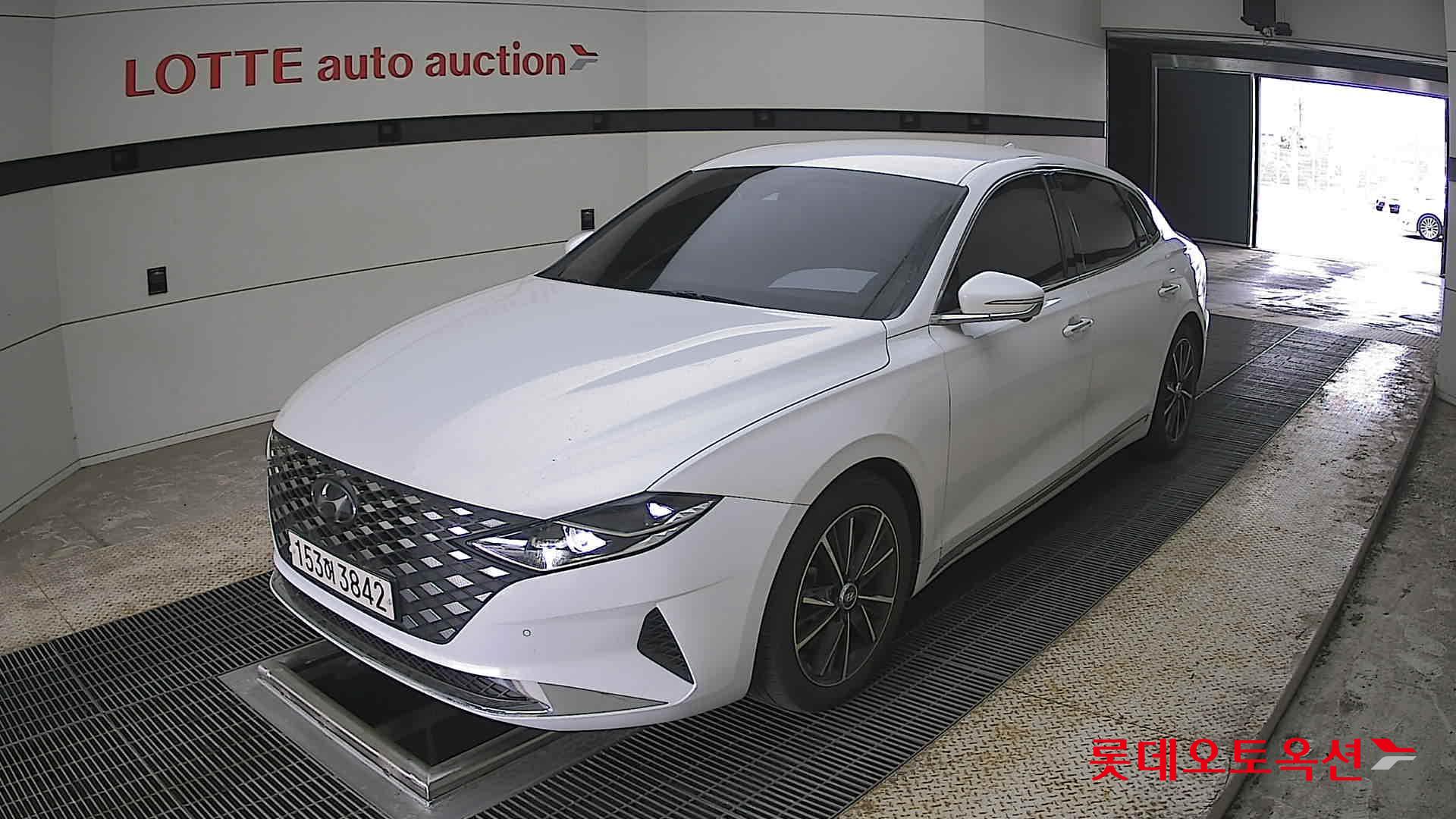 هيونداي جرانجر 2020 - صورة 3