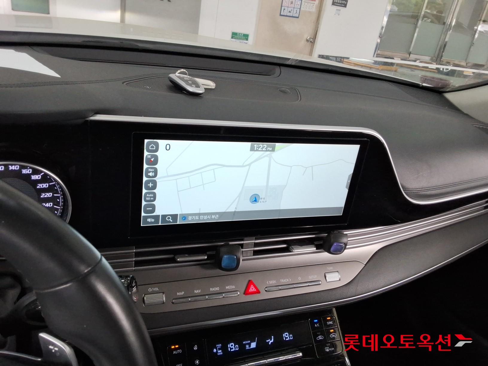 هيونداي جرانجر 2020 - صورة 31