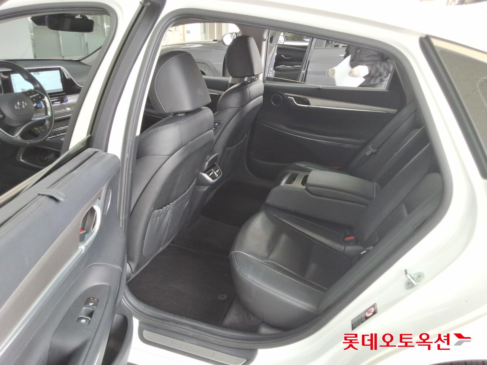 هيونداي جرانجر 2020 - صورة 38