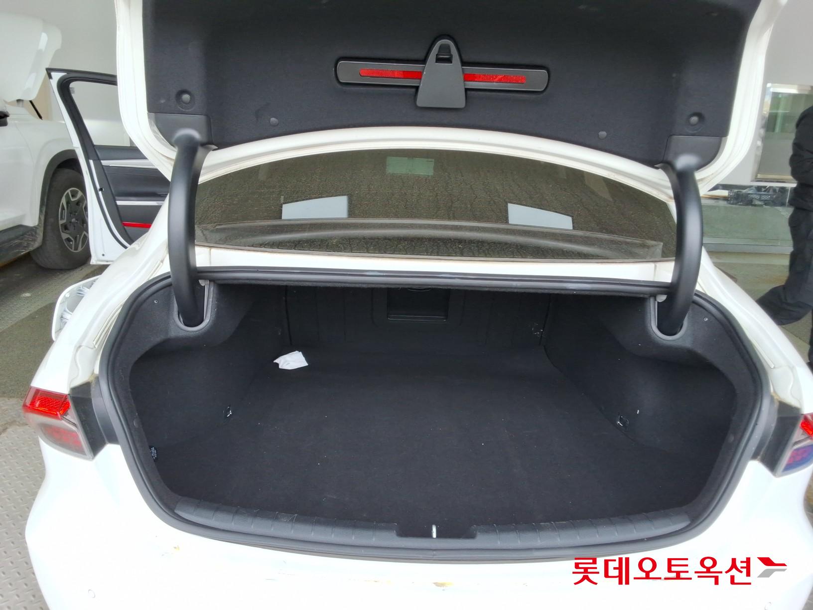 هيونداي جرانجر 2020 - صورة 9