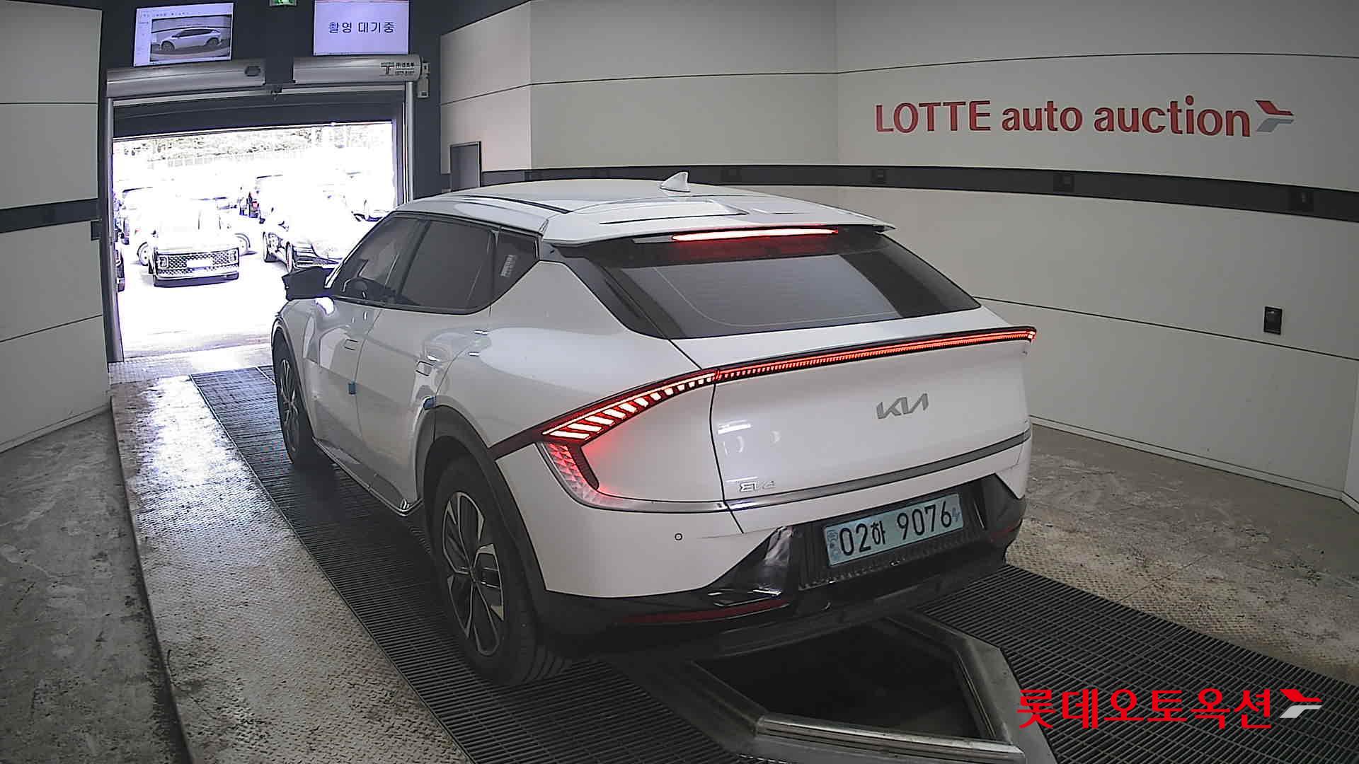 Kia EV6 2022 - Image 16