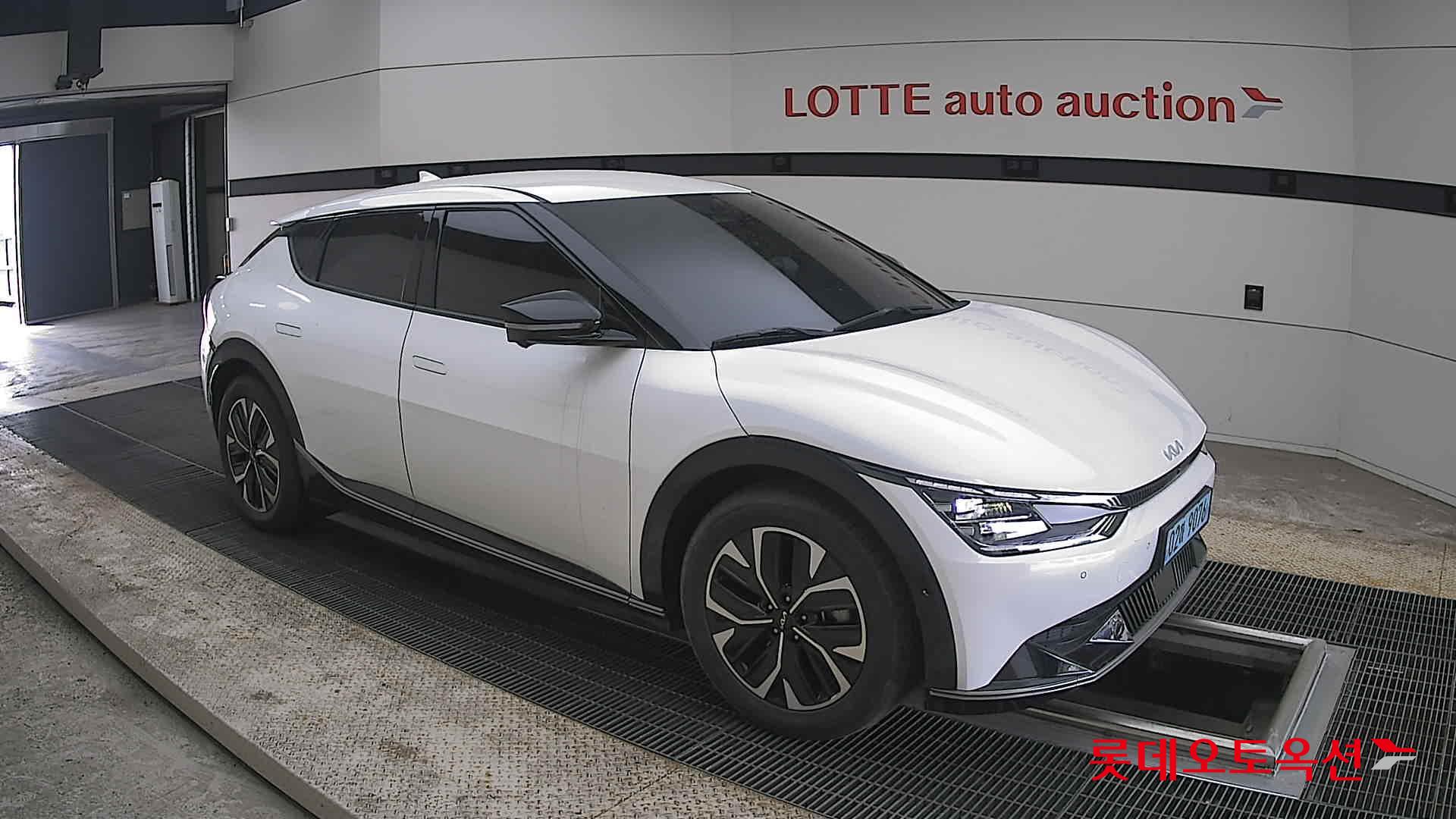 Kia EV6 2022 - Image 23