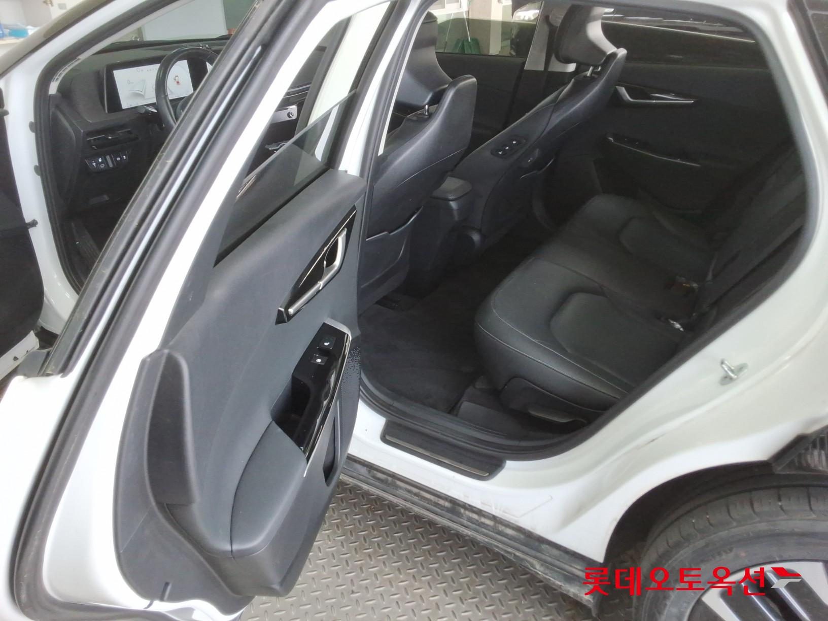 Kia EV6 2022 - Image 38