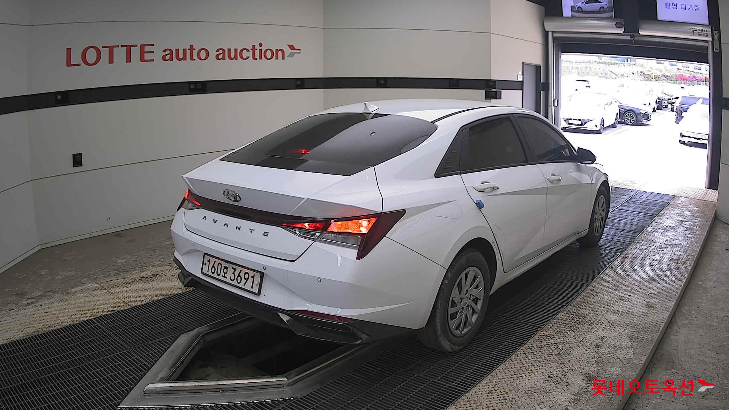 هيونداي إلانترا 2021 - صورة 5