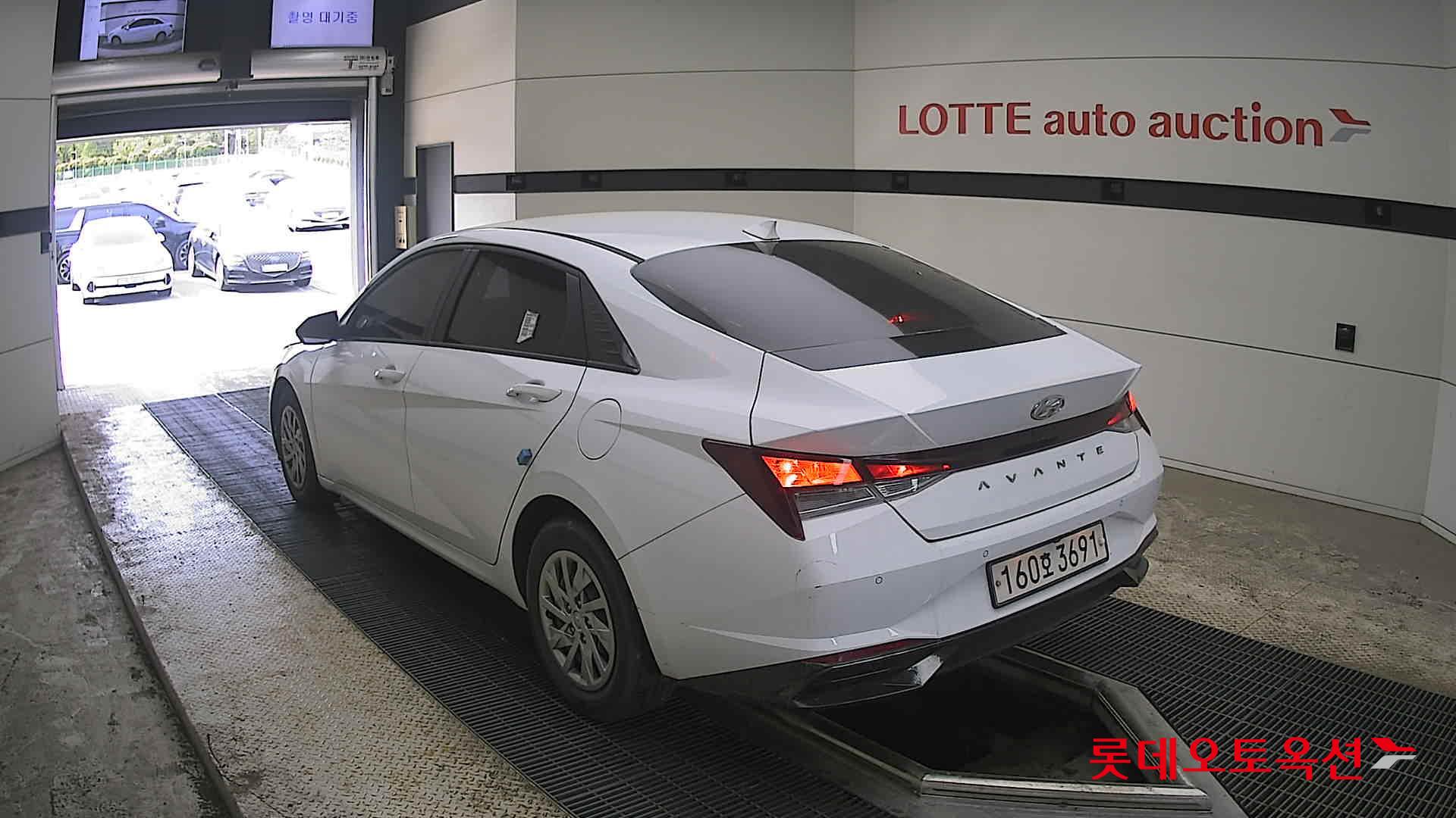 هيونداي إلانترا 2021 - صورة 4