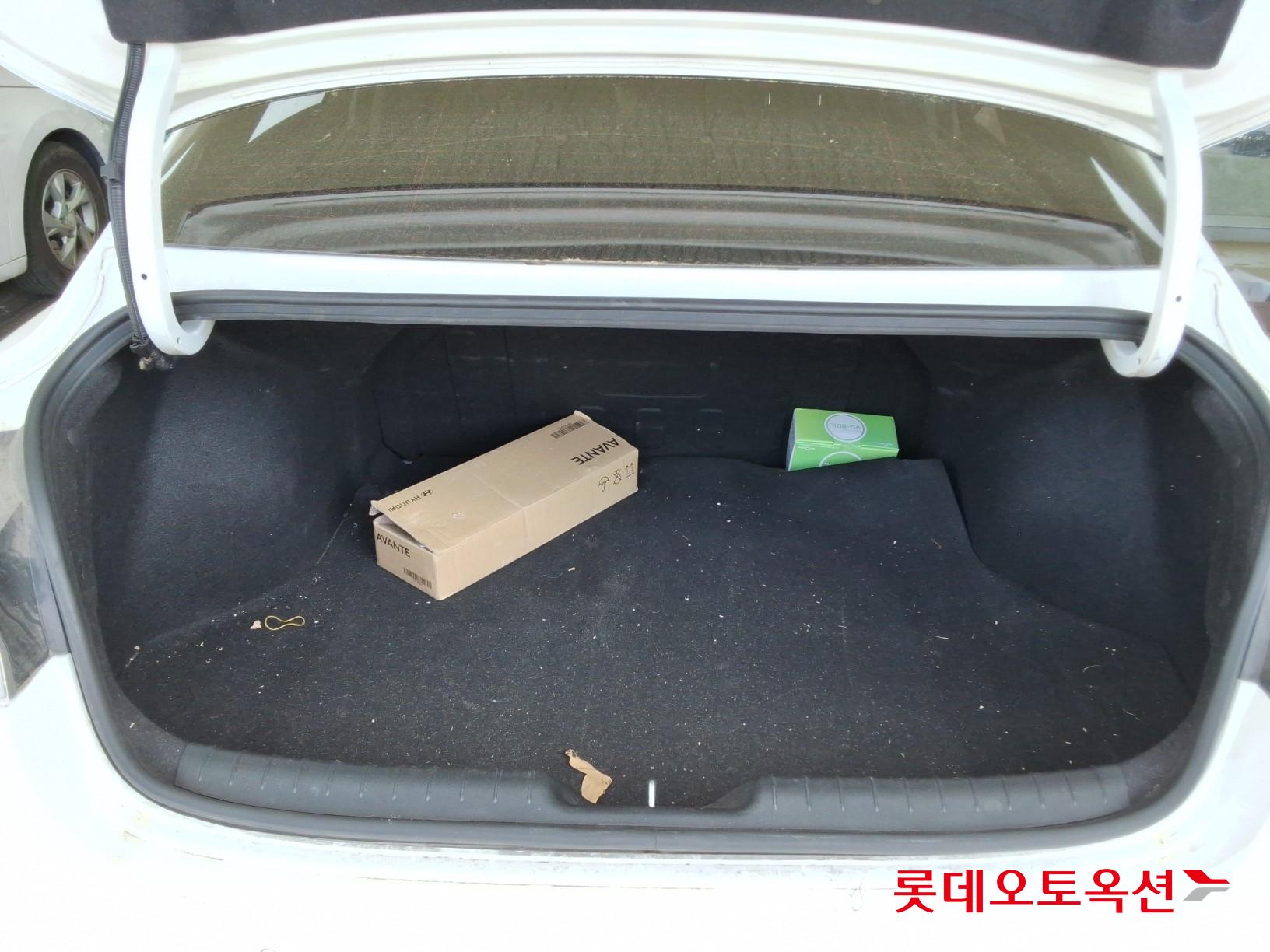 هيونداي إلانترا 2021 - صورة 9