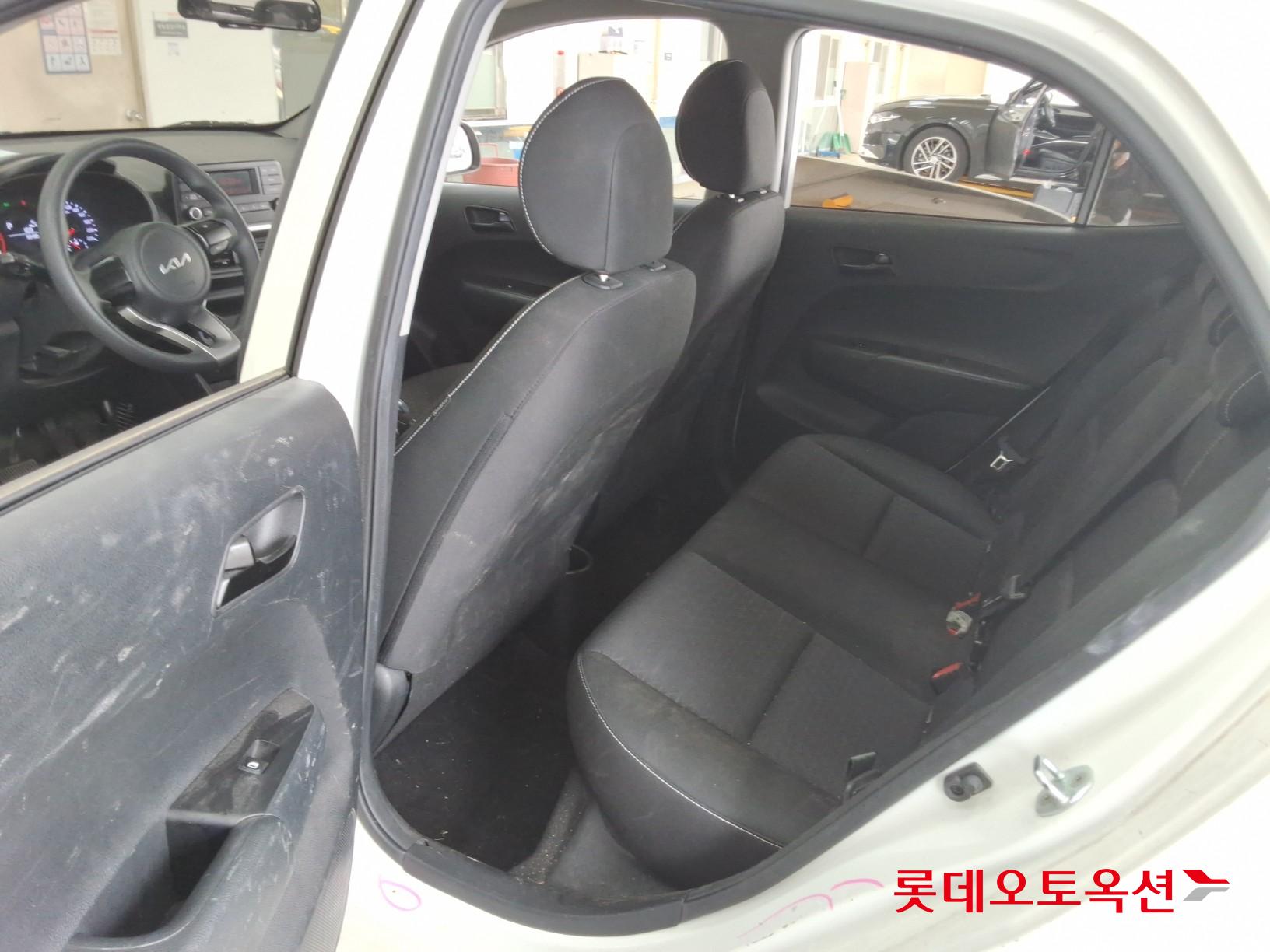 Kia Morning 2022 - Image 38