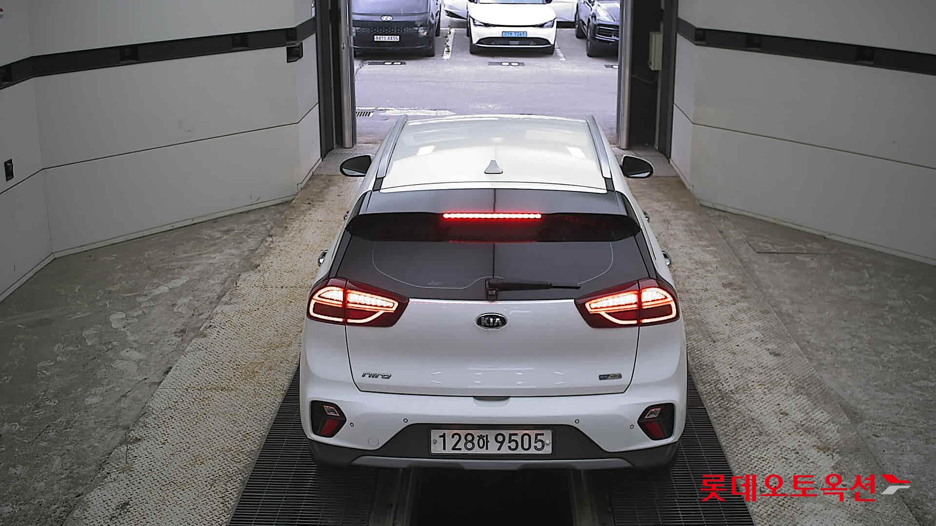 Kia Niro - 17