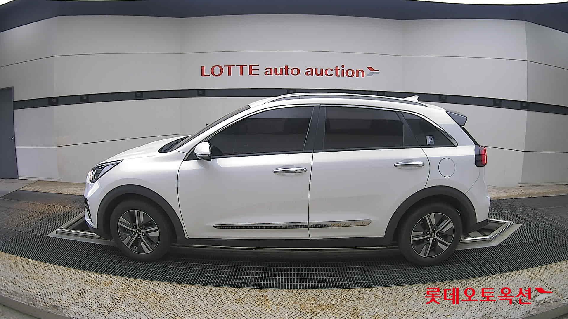 Kia Niro - 13
