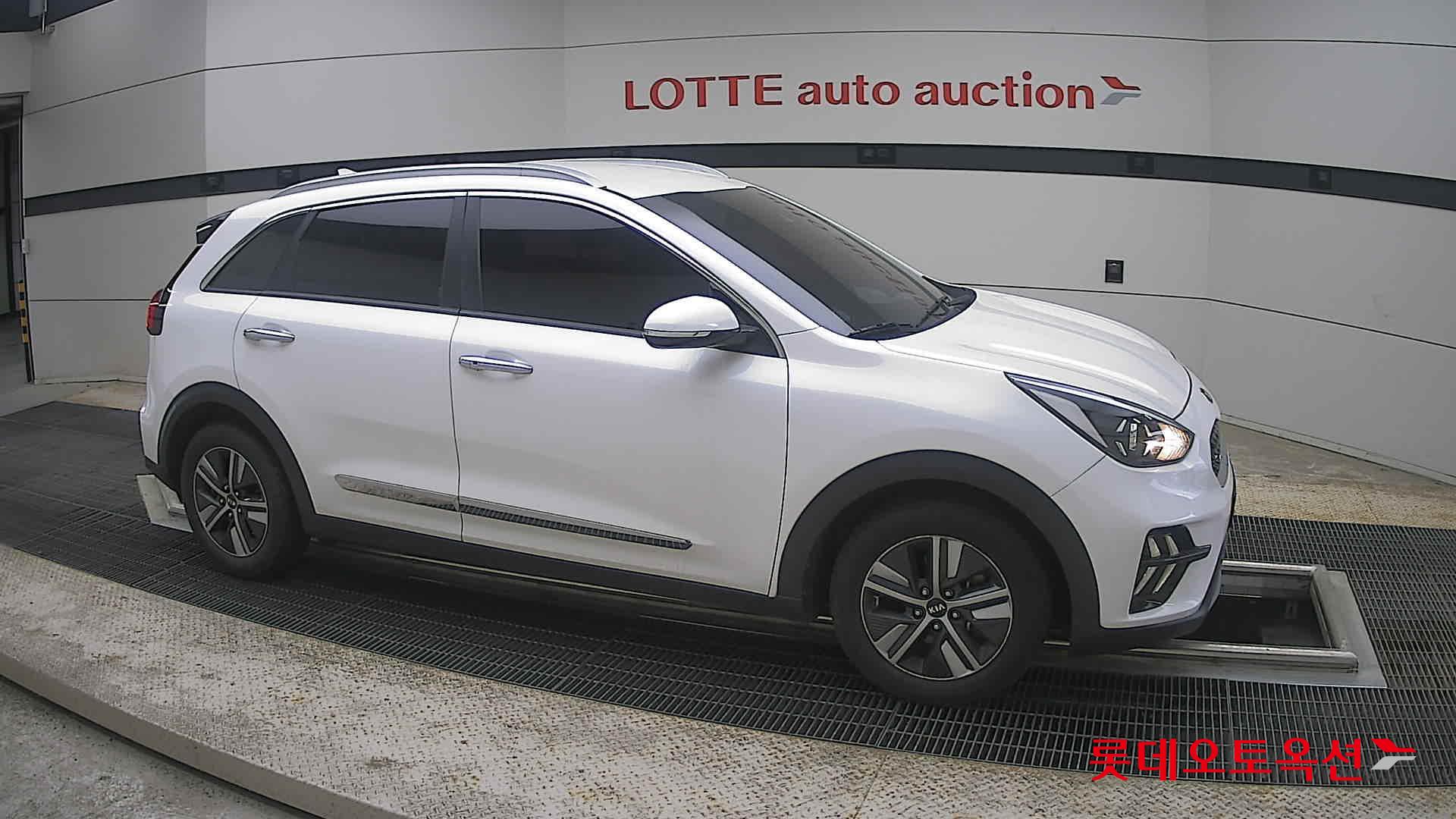 Kia Niro - 22