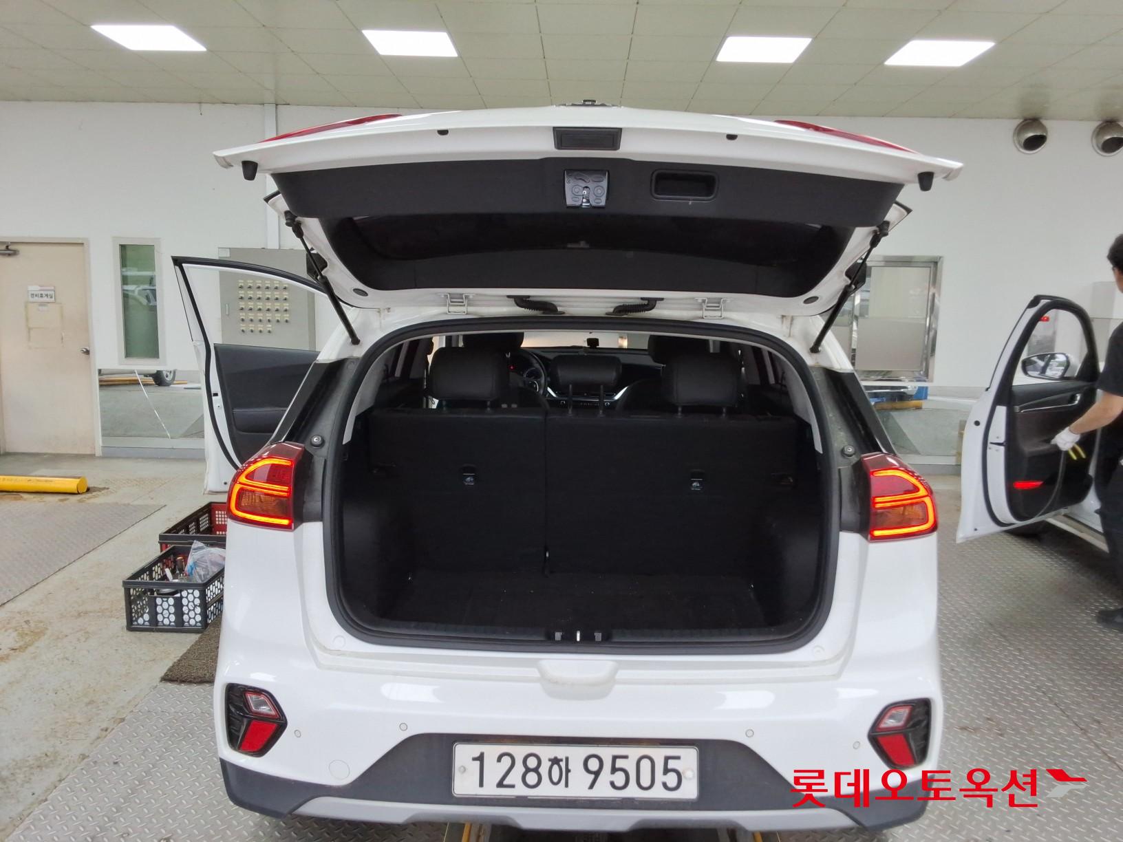 Kia Niro - 9