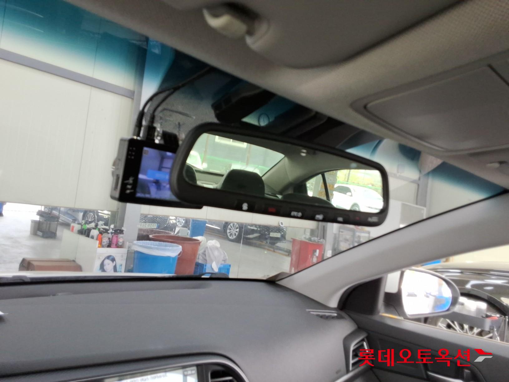 Hyundai Elantra 2020 - Image 33