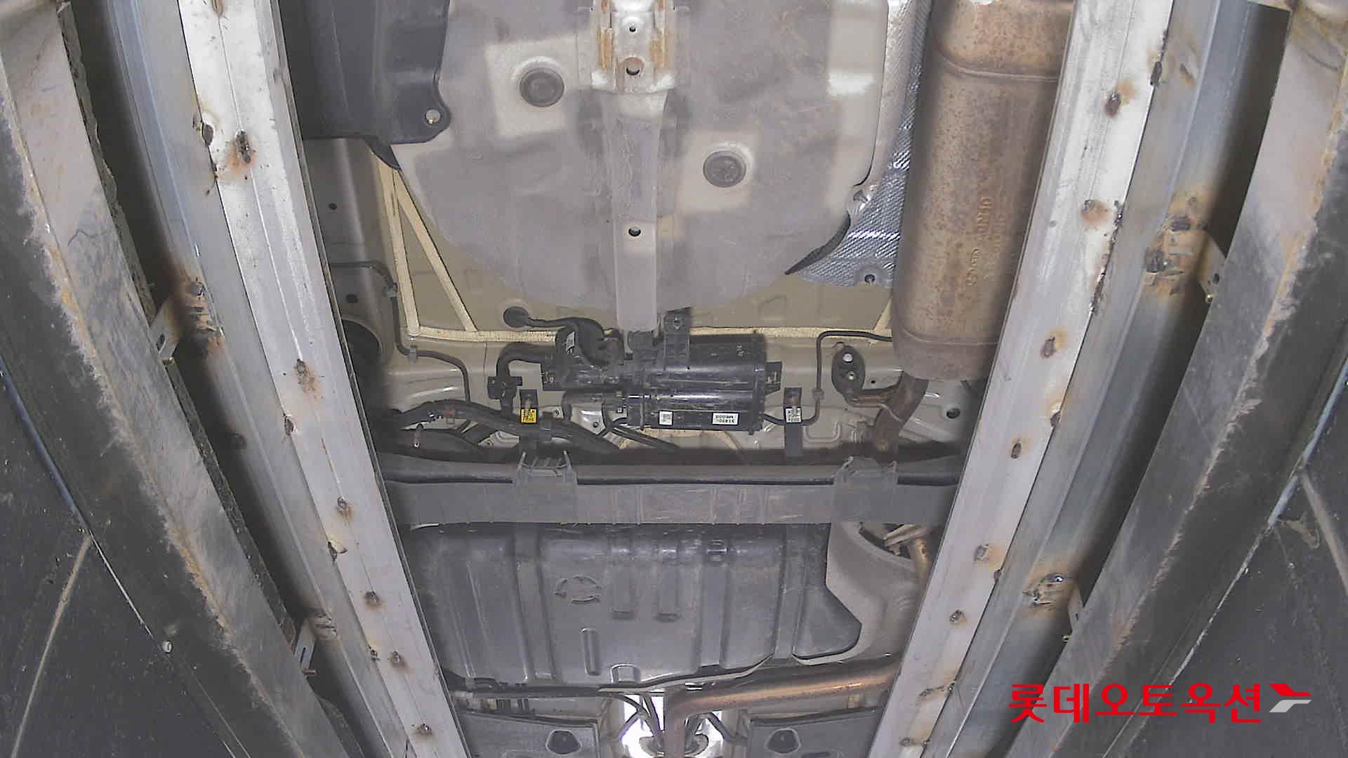 Hyundai Elantra 2020 - Image 2