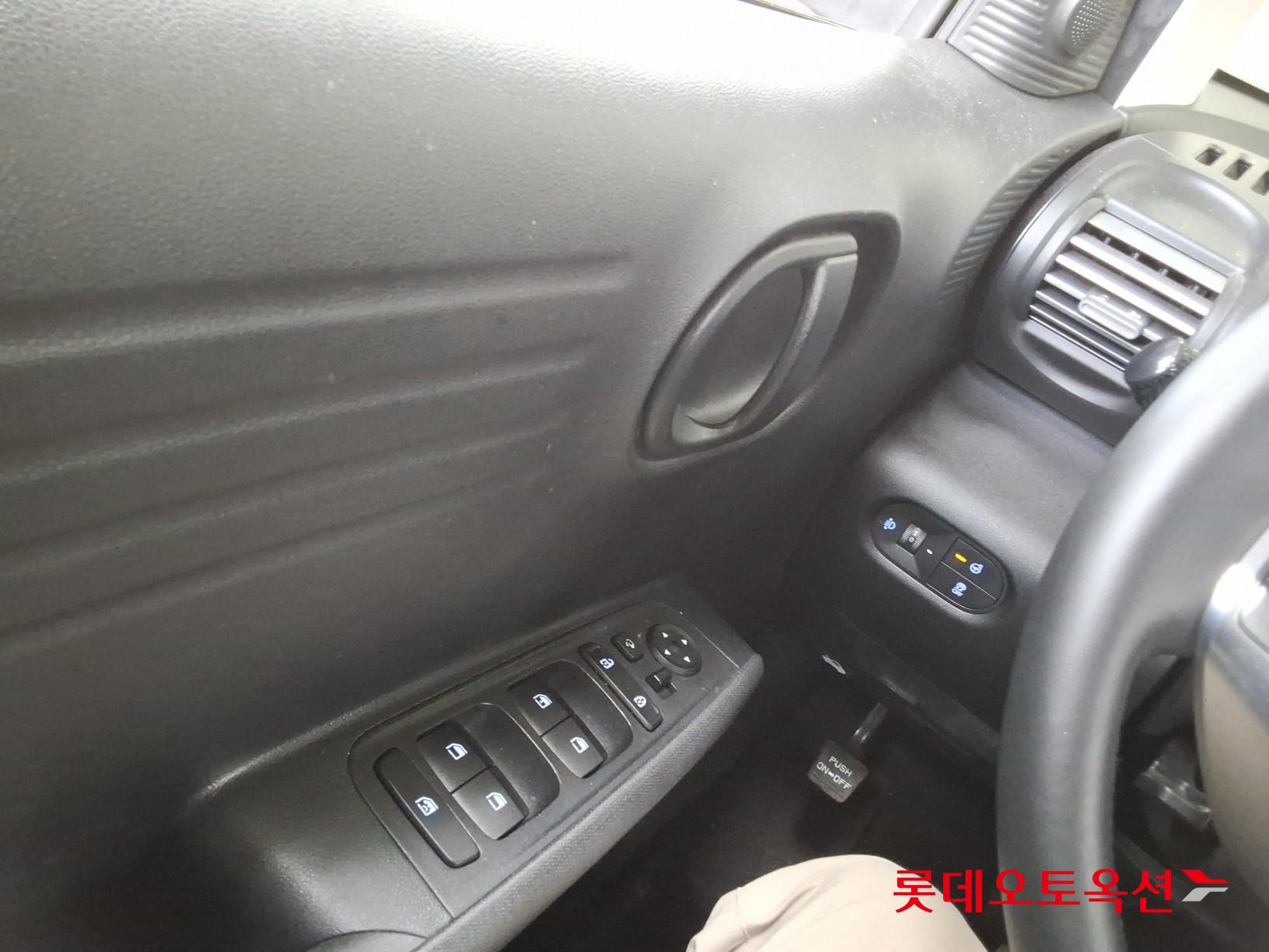 Hyundai Casper 2022 - Image 29