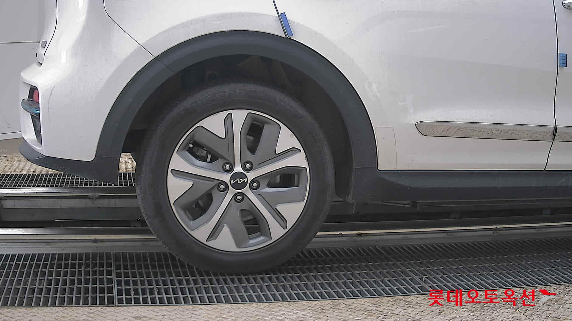 Kia Niro 2022 - Image 28