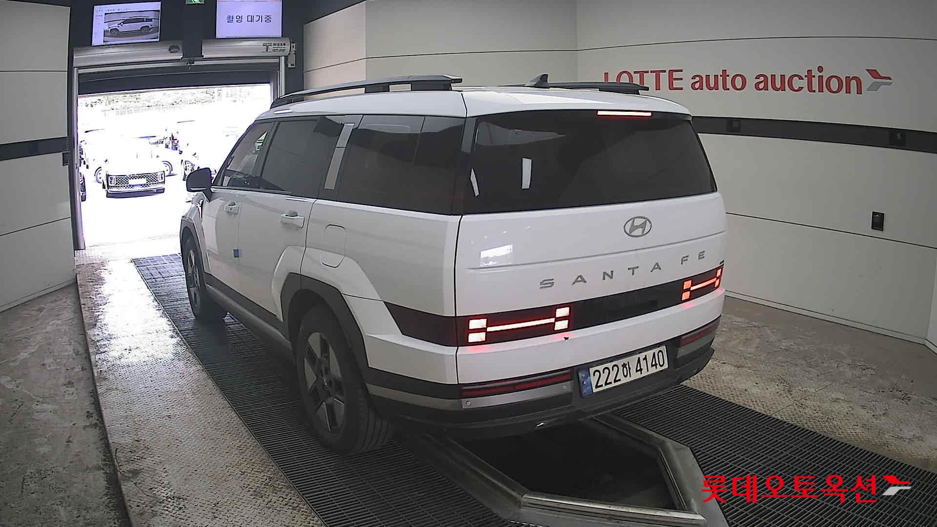 هيونداي سانتافي 2024 - صورة 16