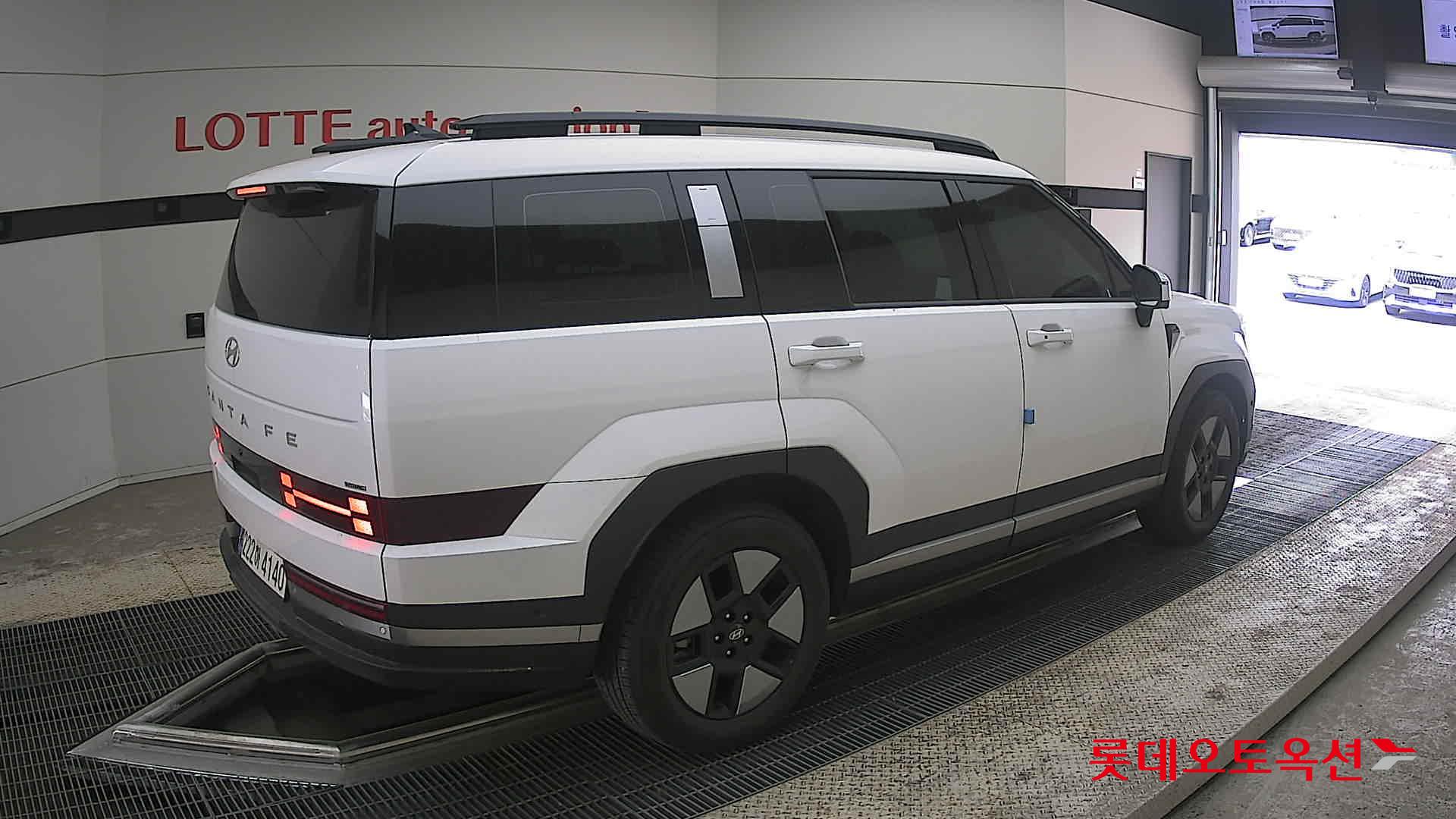 هيونداي سانتافي 2024 - صورة 19