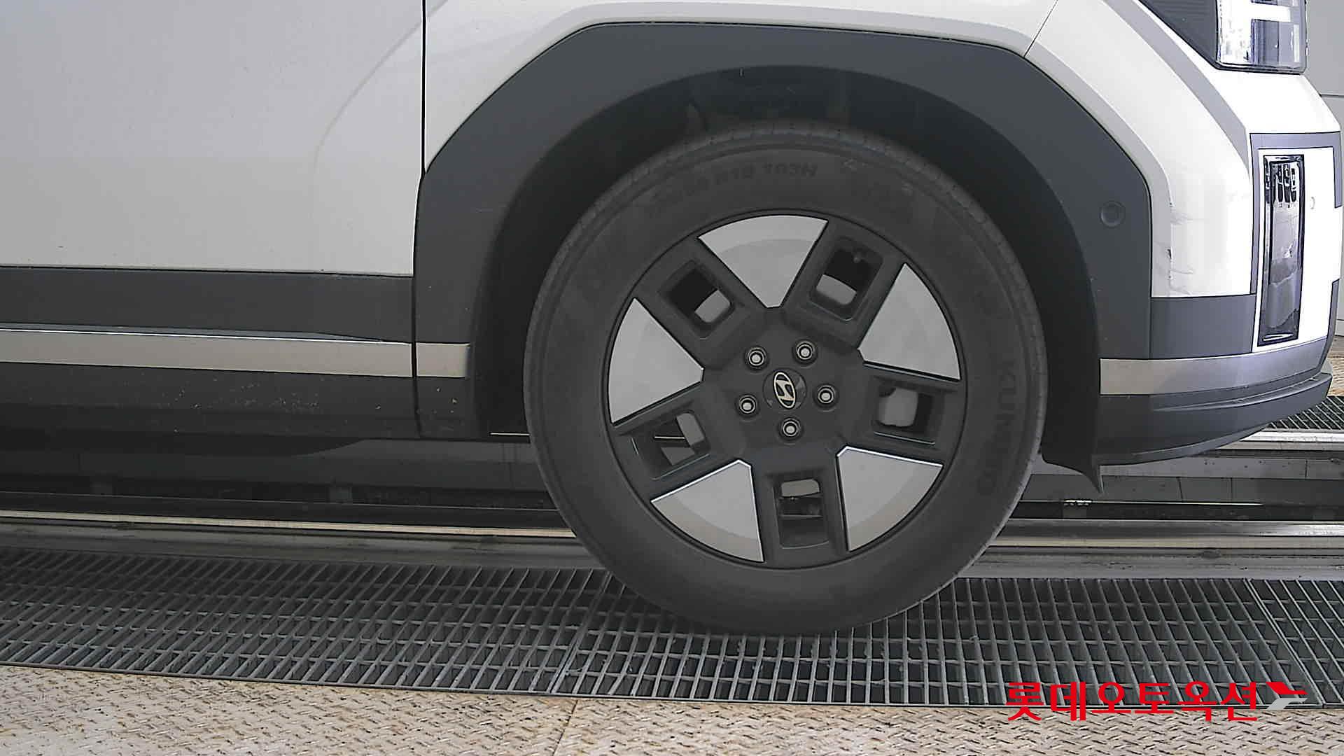 هيونداي سانتافي 2024 - صورة 27