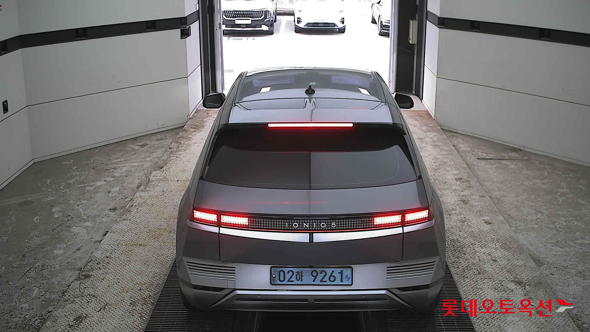 Hyundai Ioniq 5 2022 - Image 17