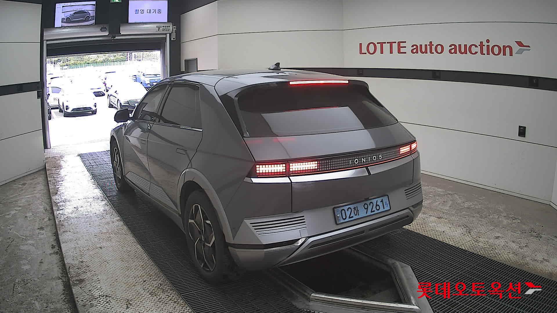 Hyundai Ioniq 5 2022 - Image 16