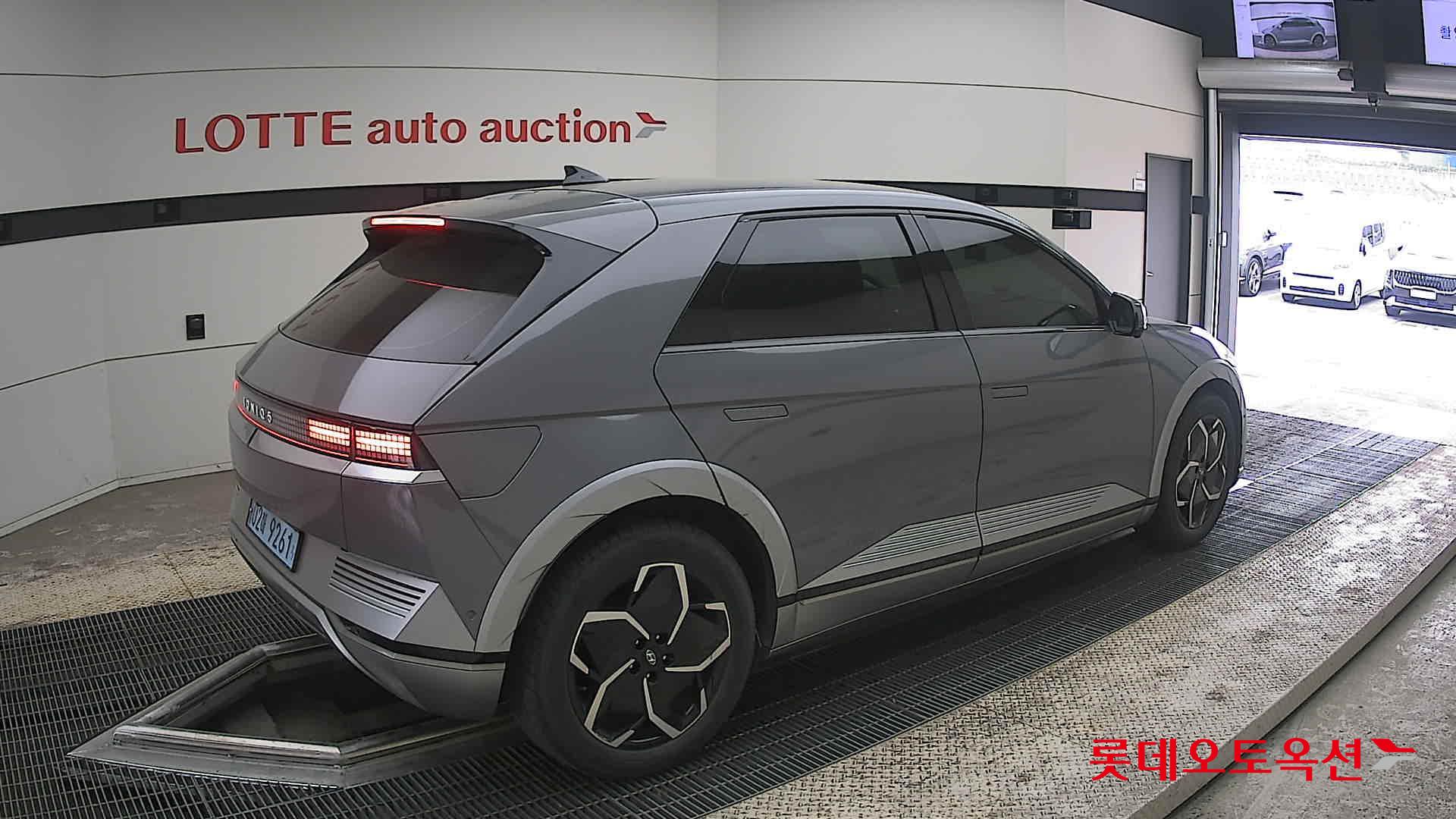 Hyundai Ioniq 5 2022 - Image 19