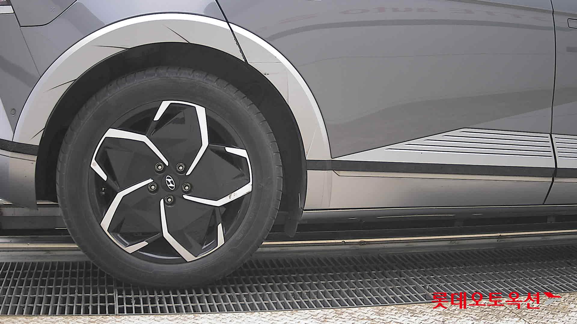 Hyundai Ioniq 5 2022 - Image 28