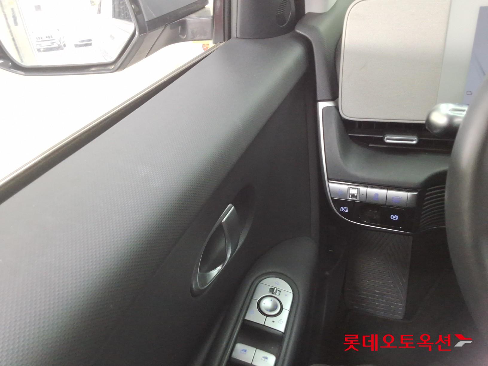 Hyundai Ioniq 5 2022 - Image 29