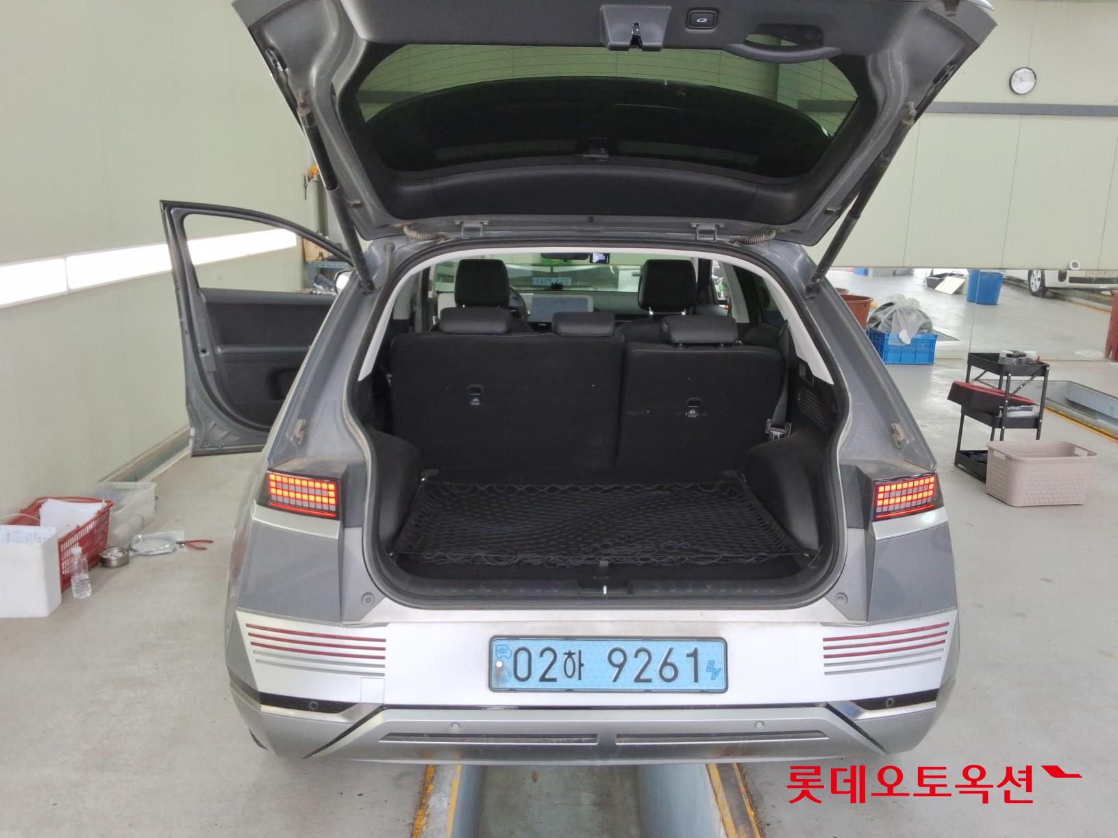 Hyundai Ioniq 5 2022 - Image 9