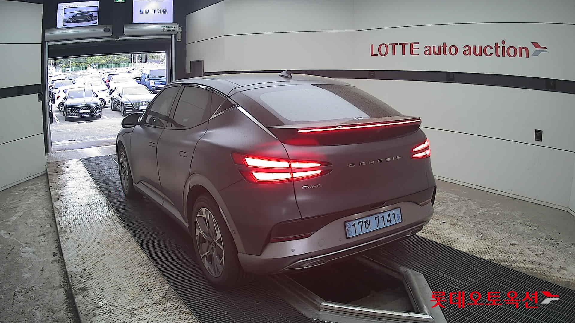 Genesis GV60 - 16