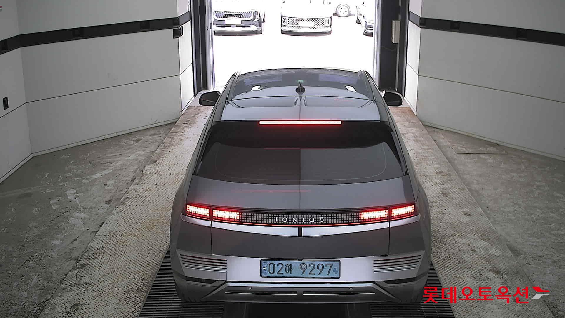 Hyundai Ioniq 5 2022 - Image 17