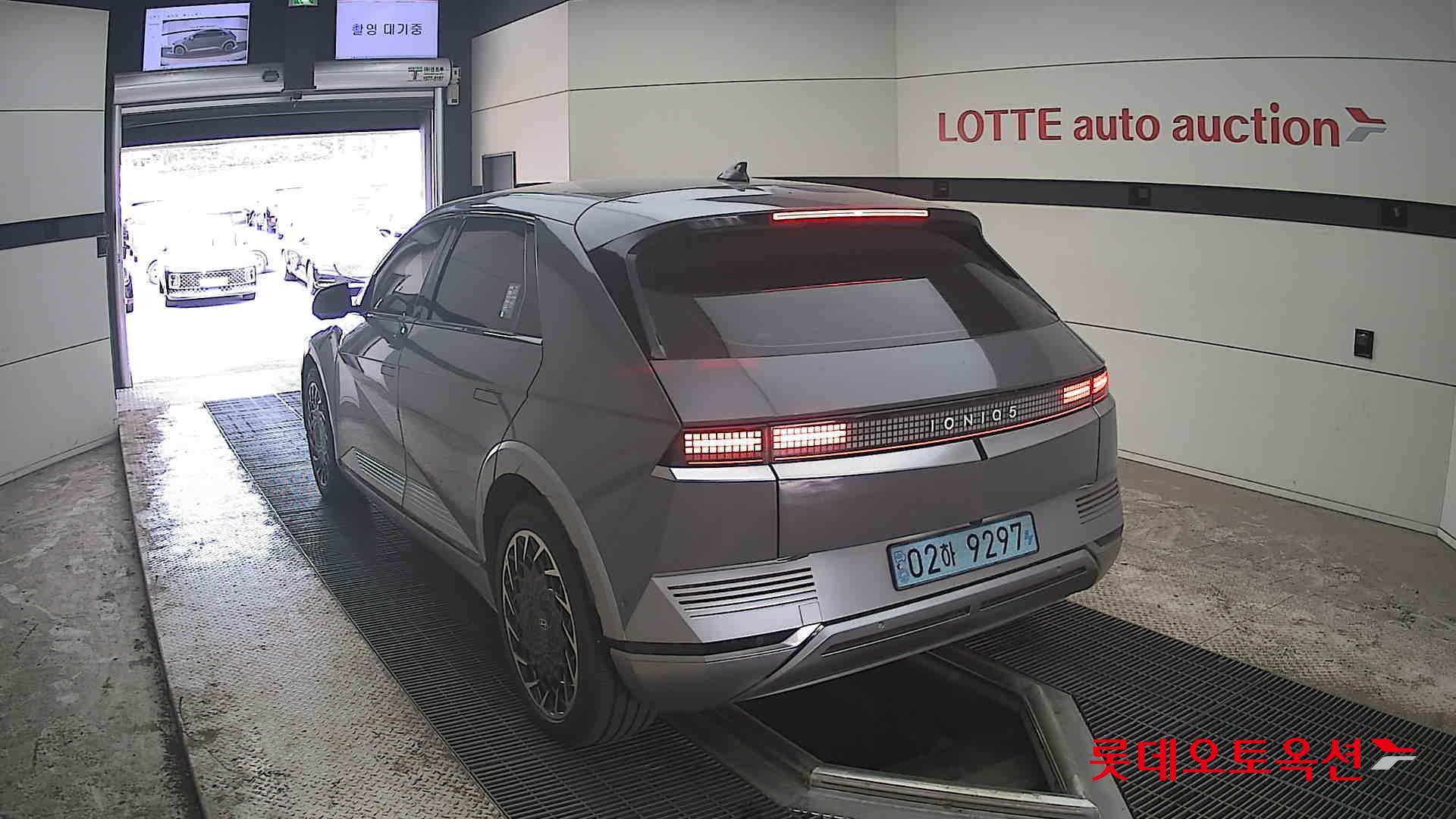 Hyundai Ioniq 5 2022 - Image 16