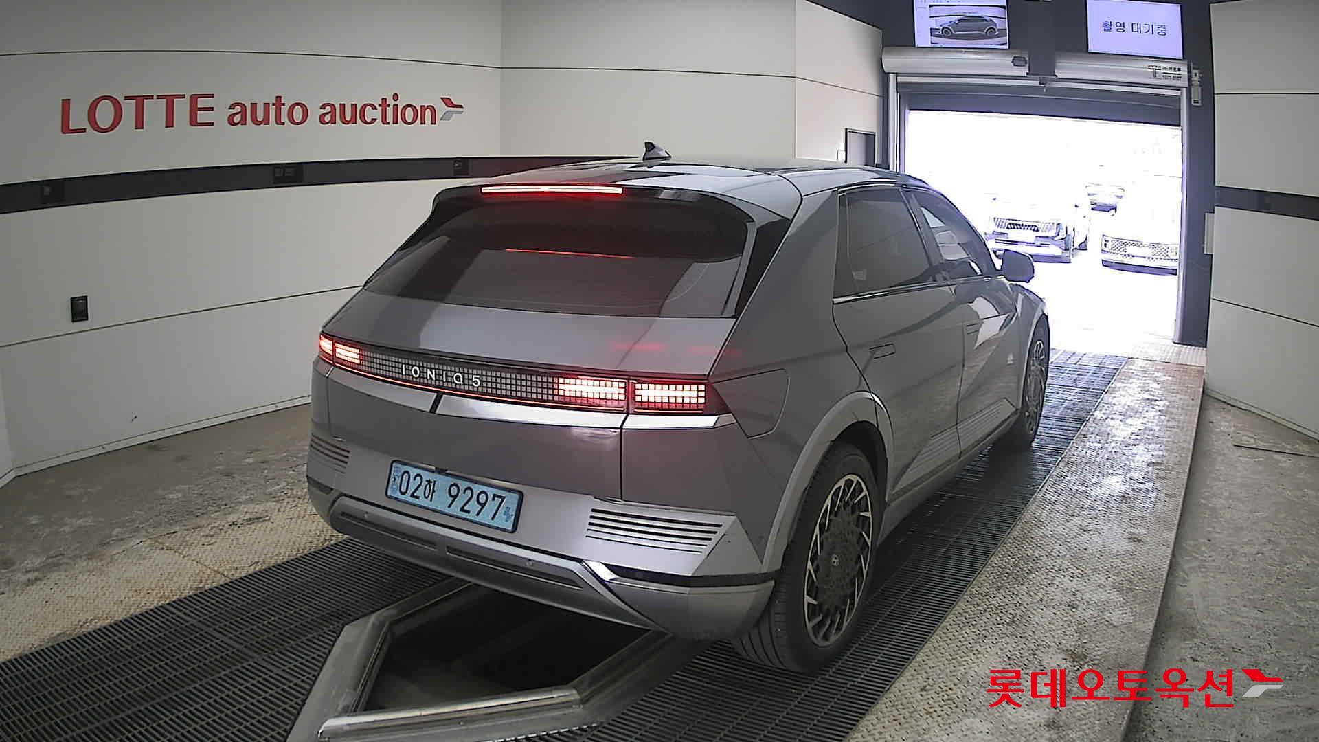 Hyundai Ioniq 5 2022 - Image 18