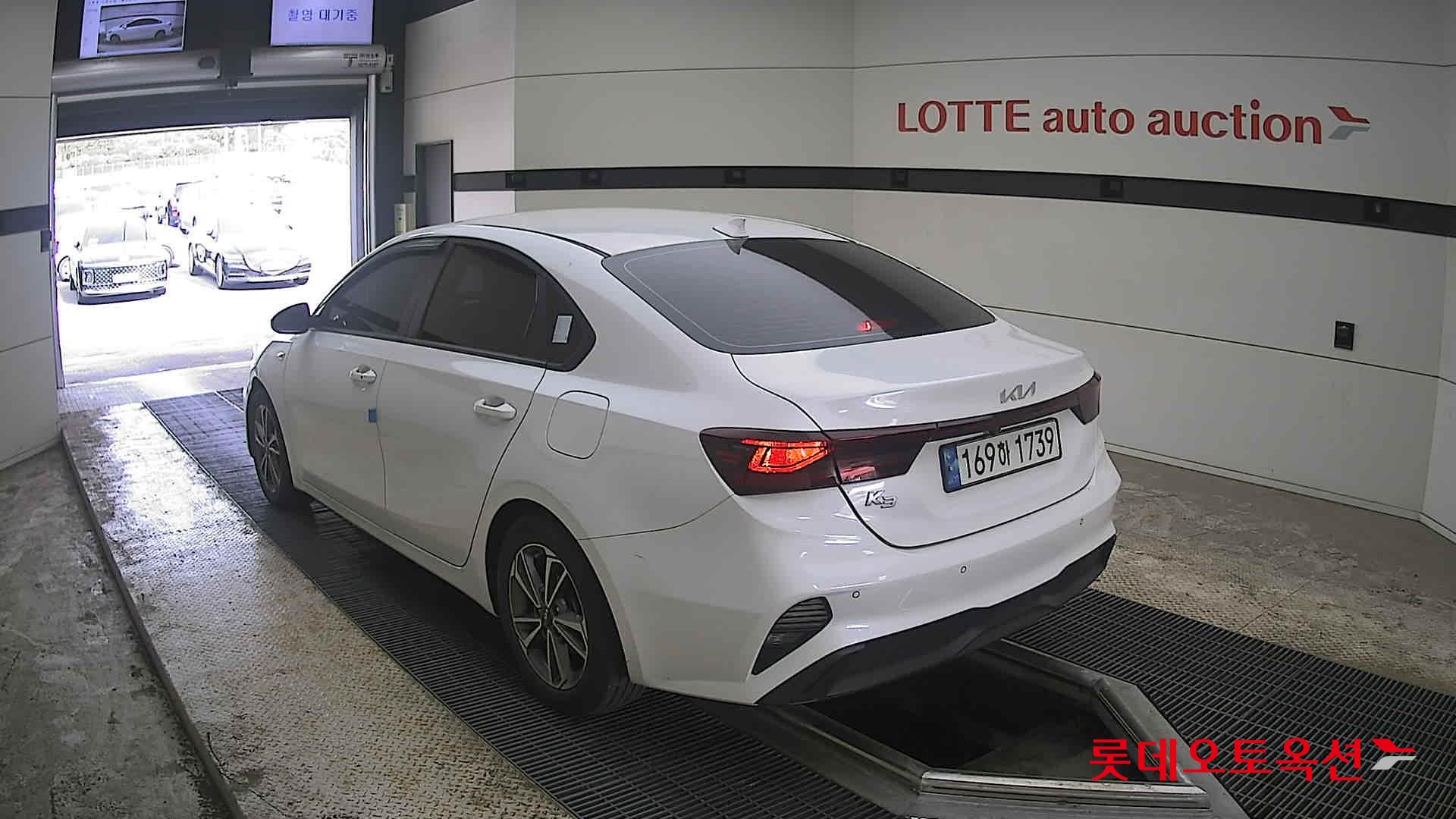 Kia K3 2022 - Image 4