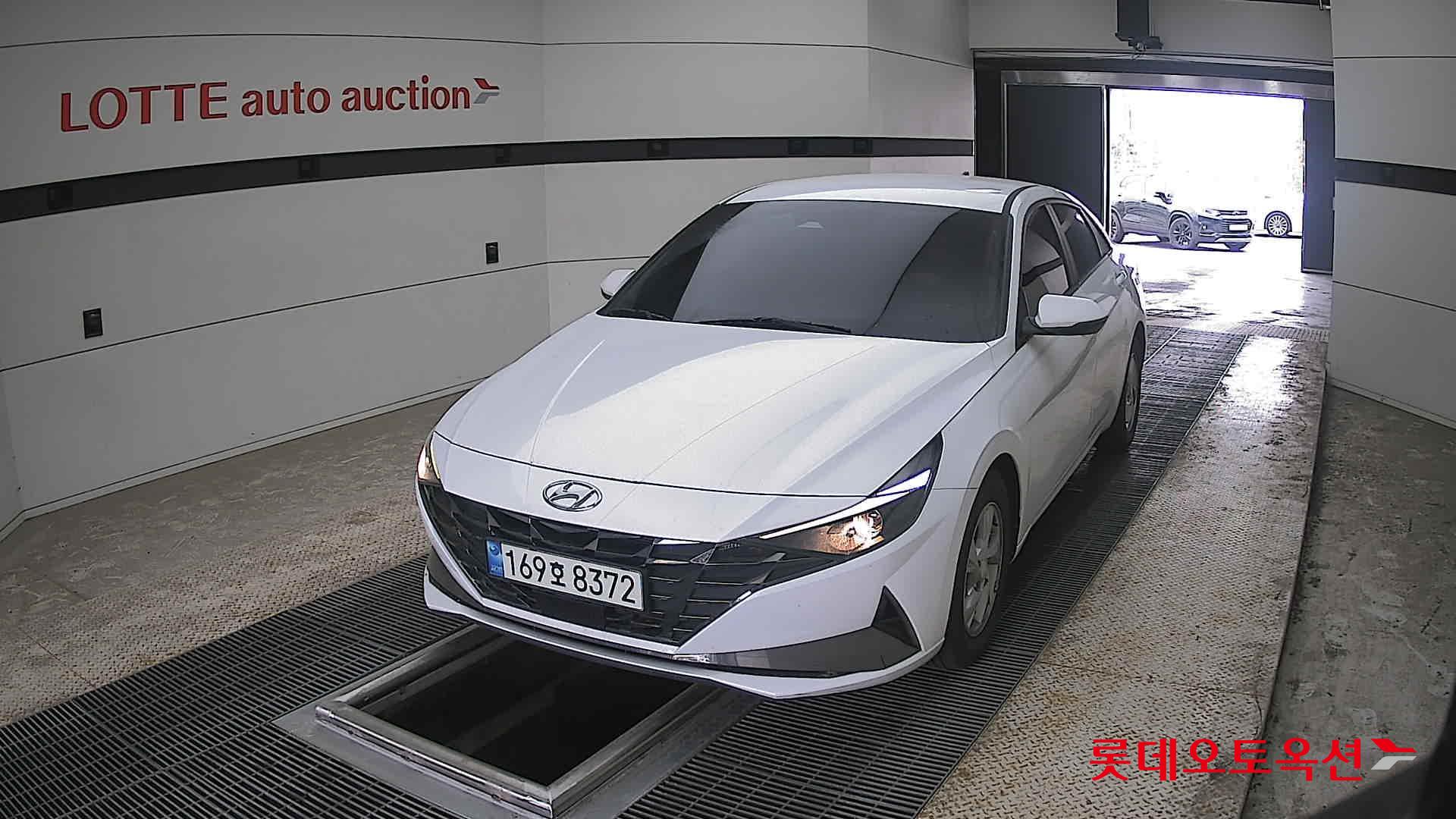 현대자동차 아반떼 2023 - 이미지 10