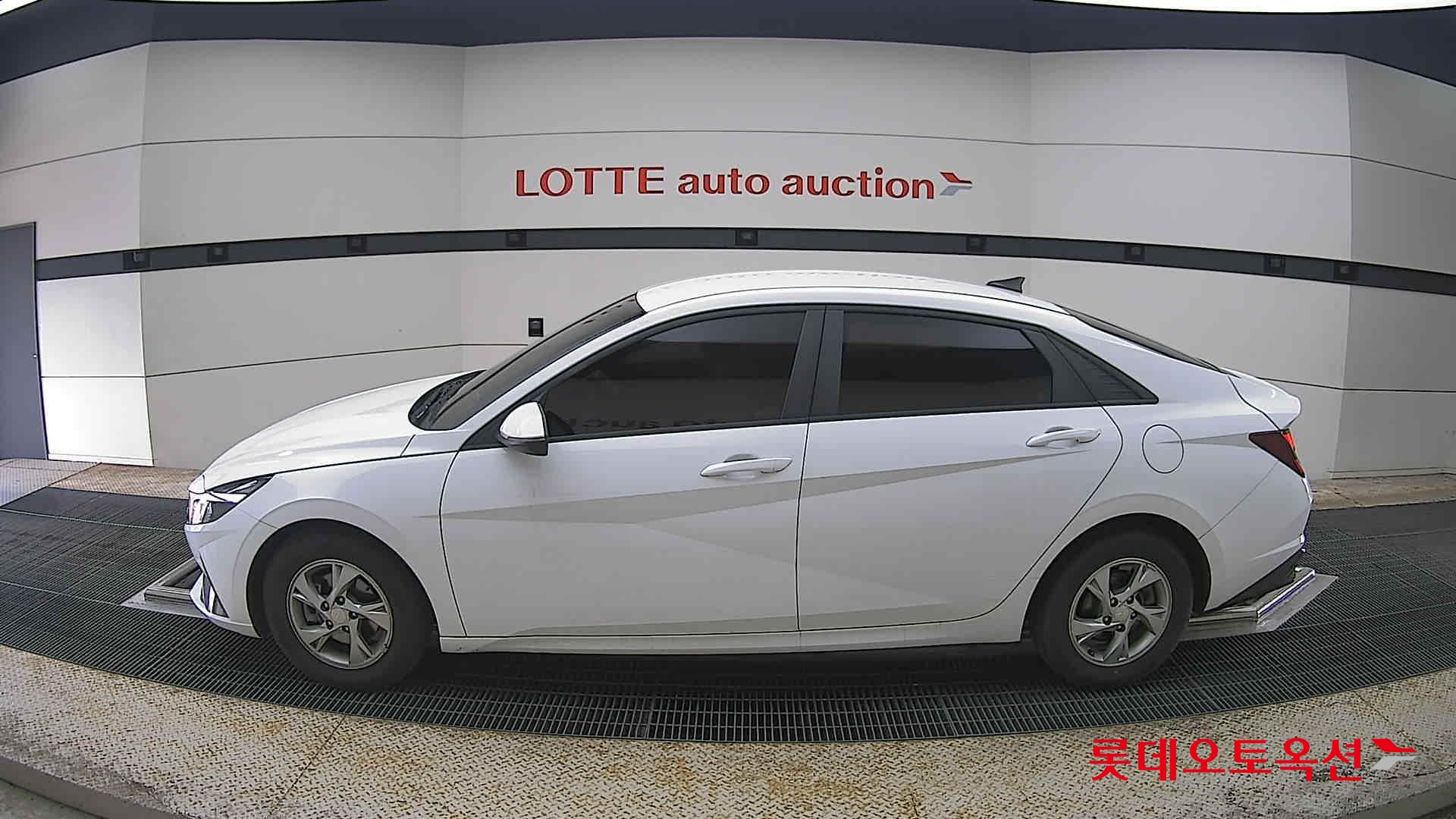 현대자동차 아반떼 2023 - 이미지 13