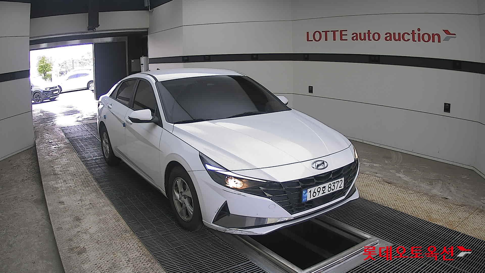 현대자동차 아반떼 2023 - 이미지 24