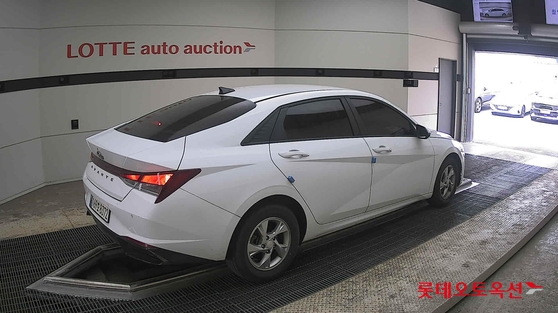 현대자동차 아반떼 2023 - 이미지 19