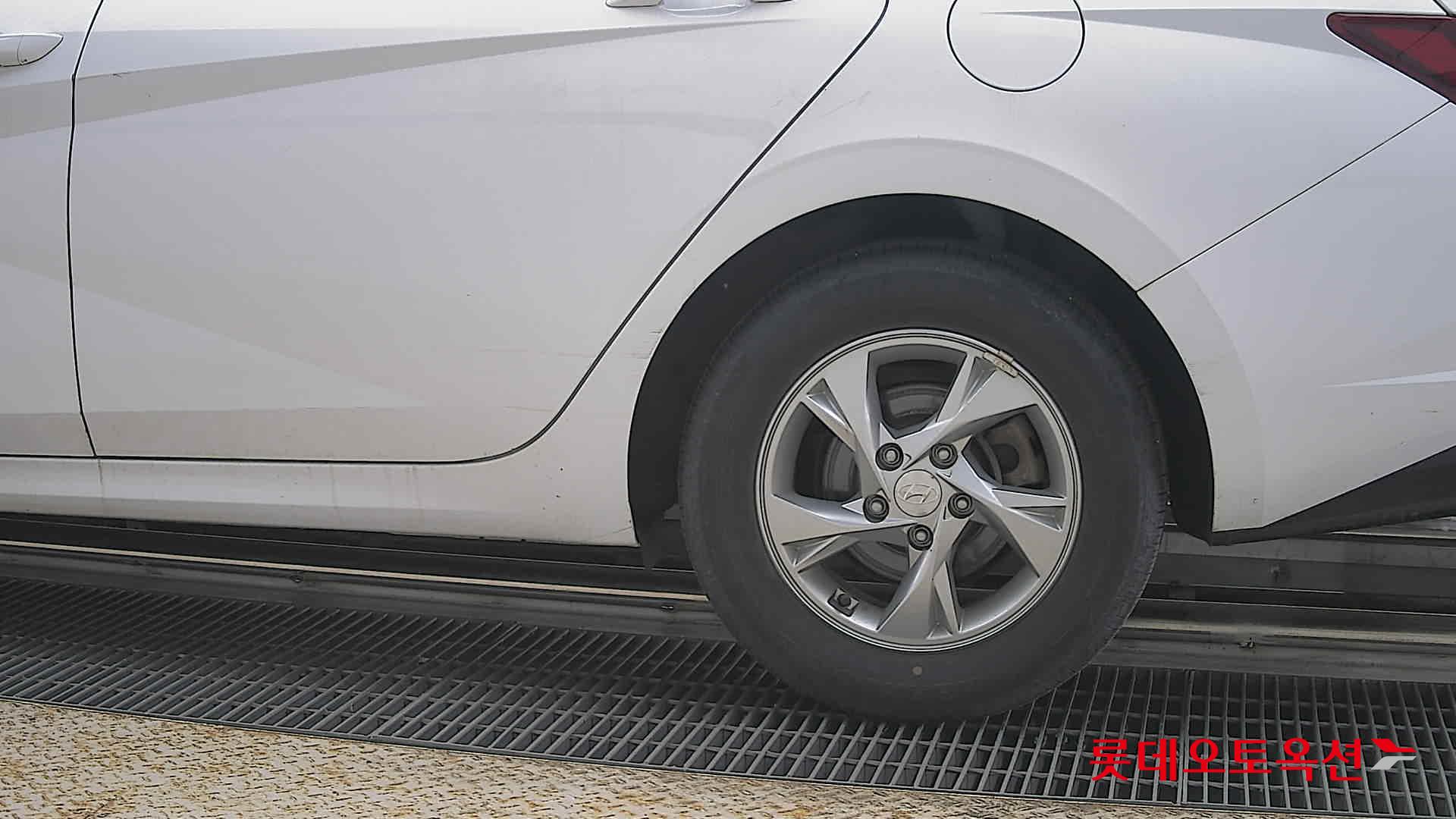 현대자동차 아반떼 2023 - 이미지 26