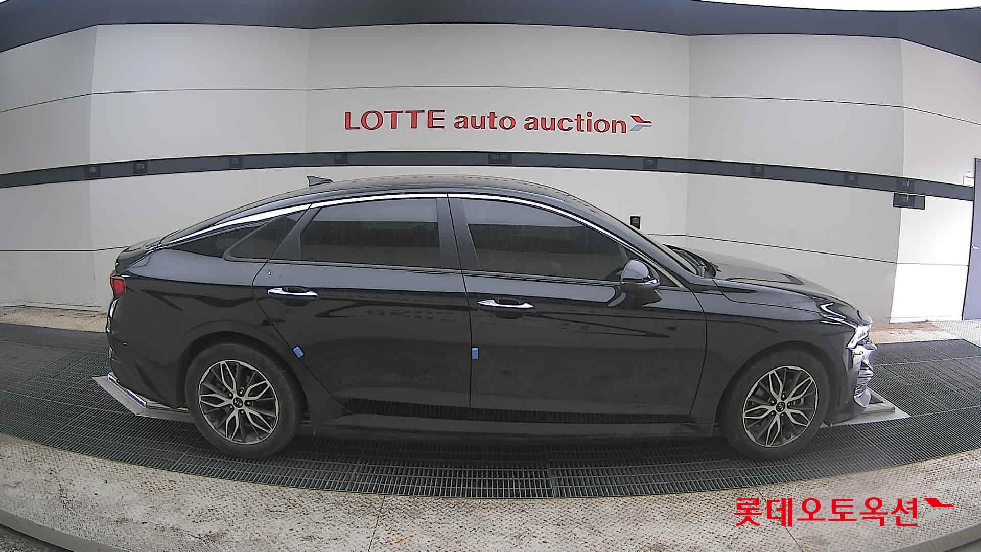 Kia K5 2021 - Image 21