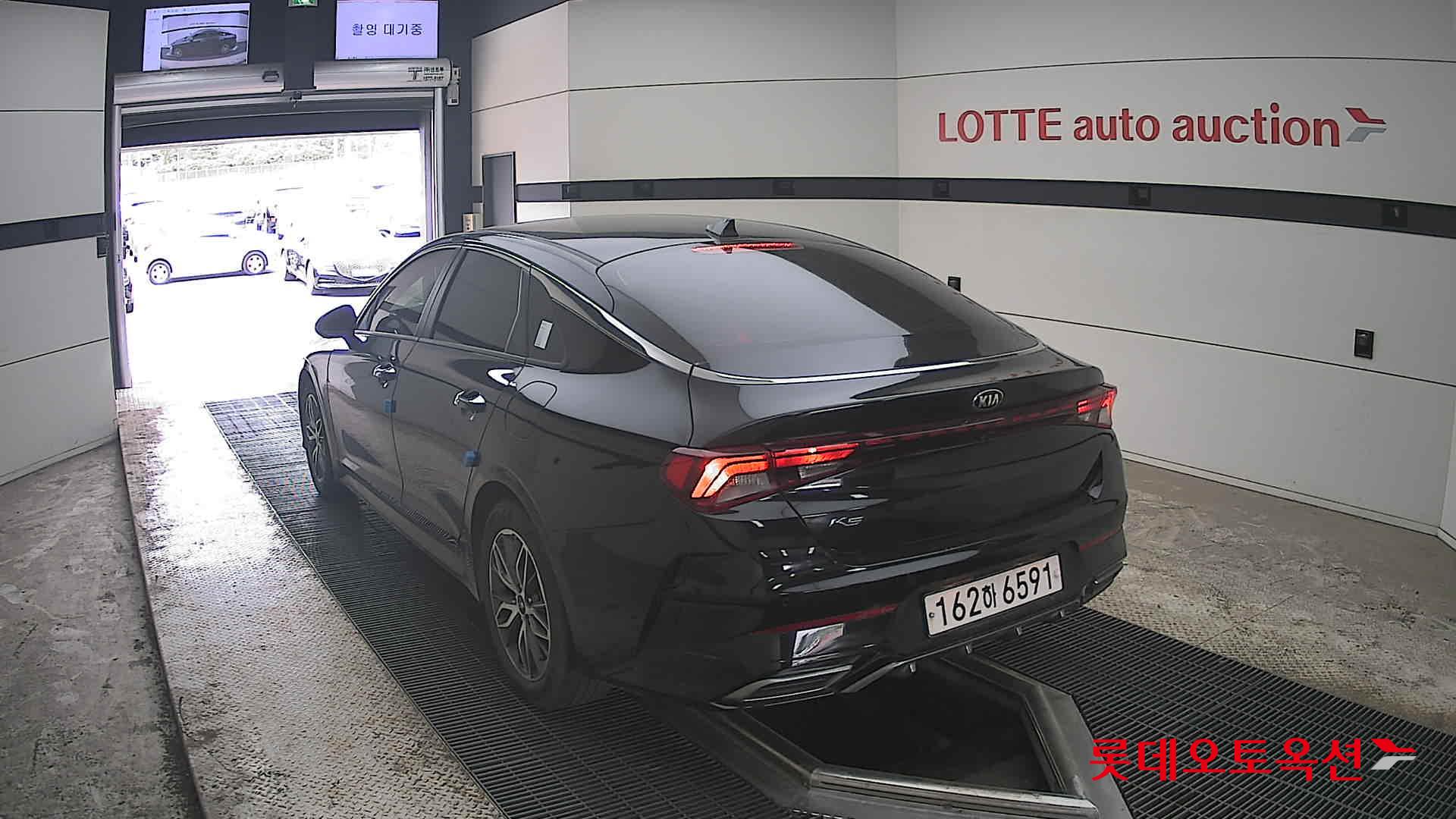 Kia K5 2021 - Image 16