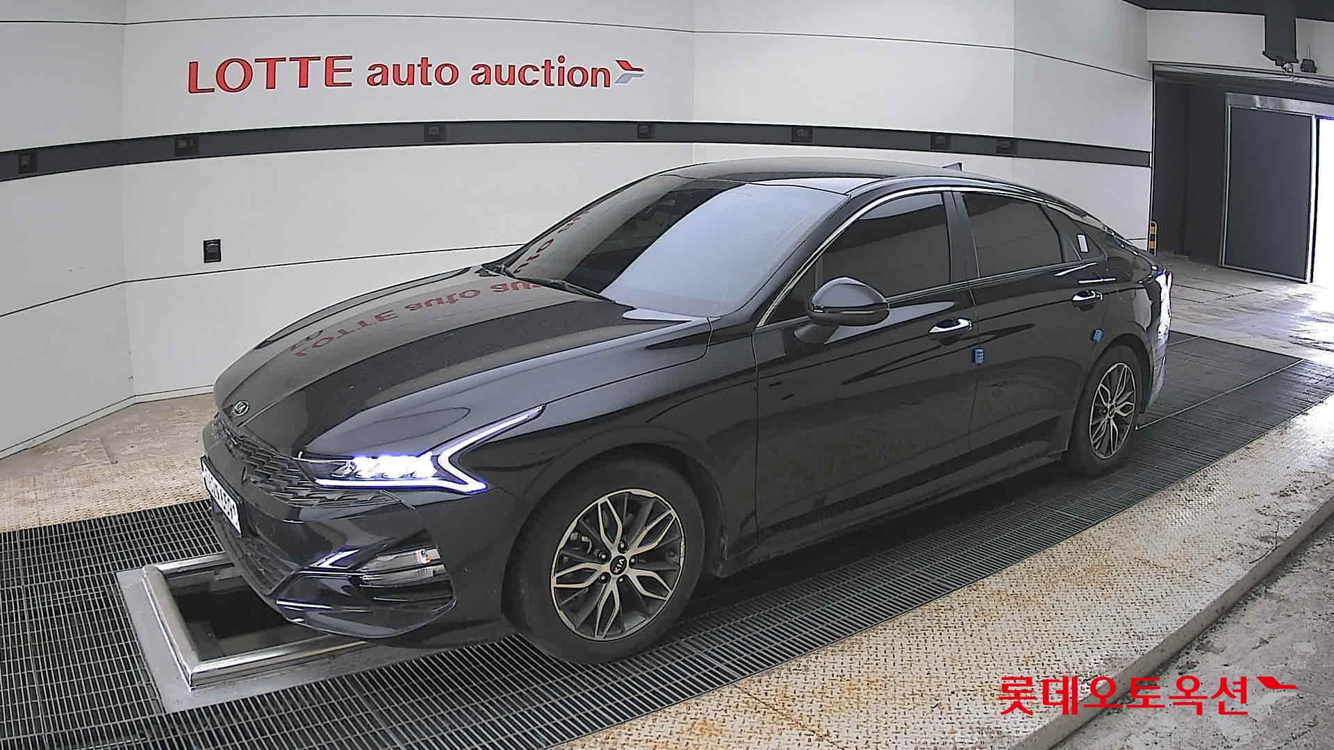 Kia K5 2021 - Image 11