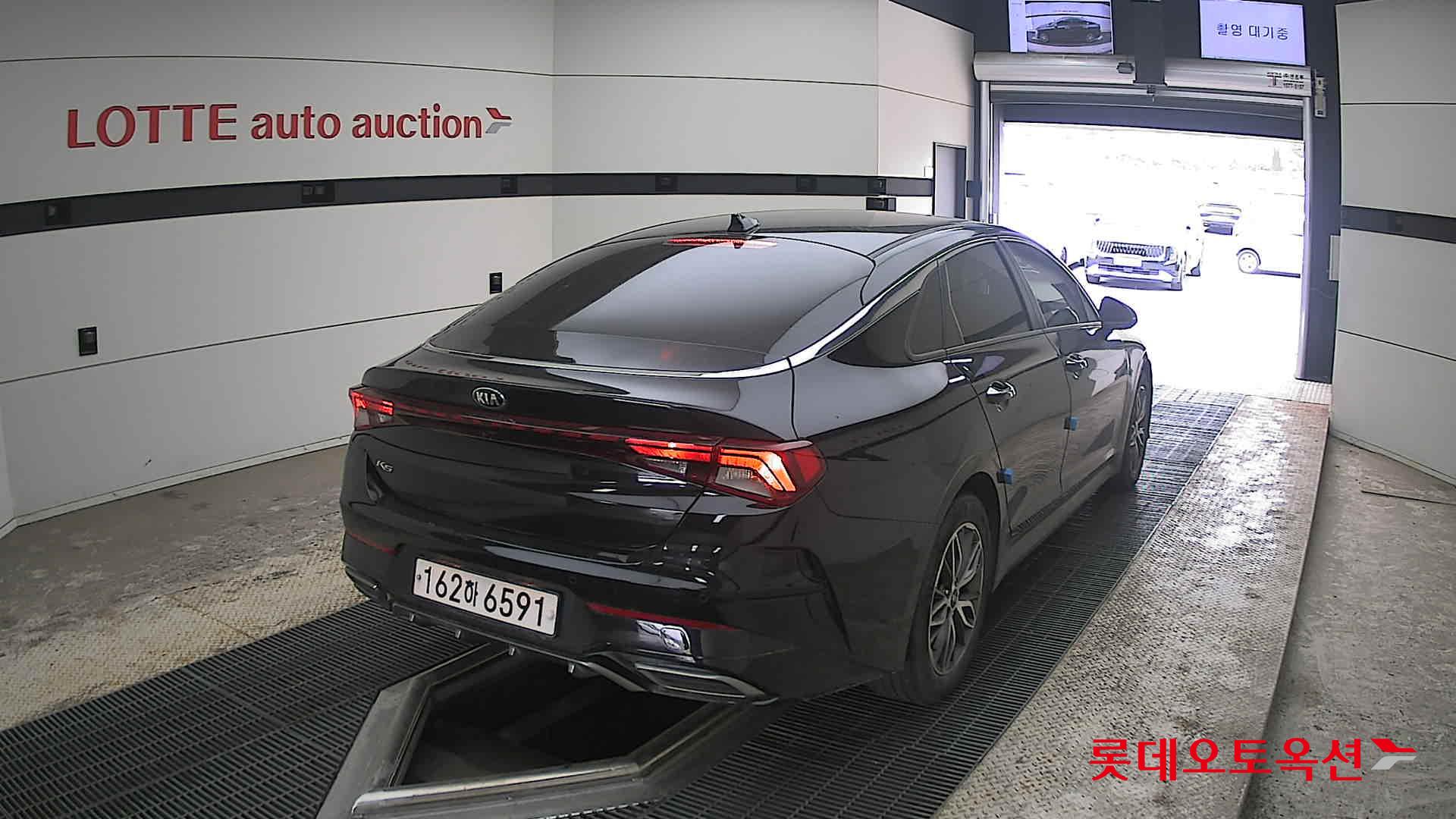 Kia K5 2021 - Image 18