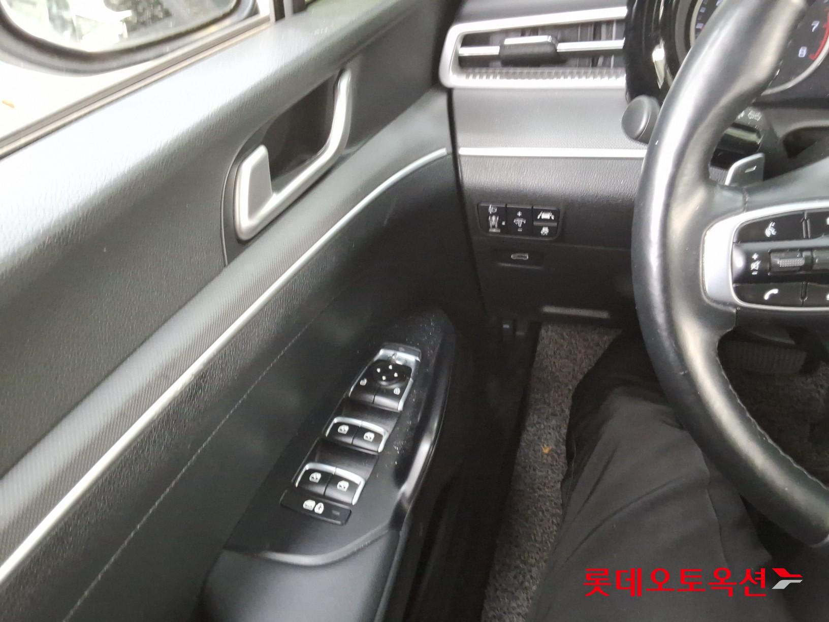 Kia K5 2021 - Image 29