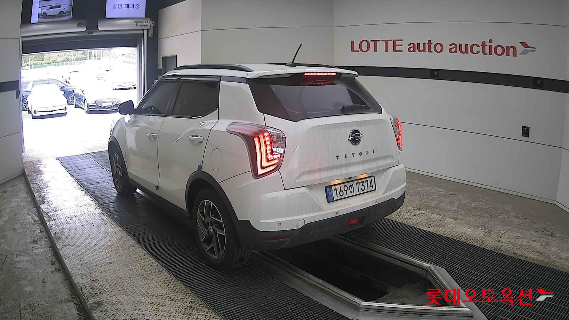 KG Mobility Tivoli 2022 - Image 4