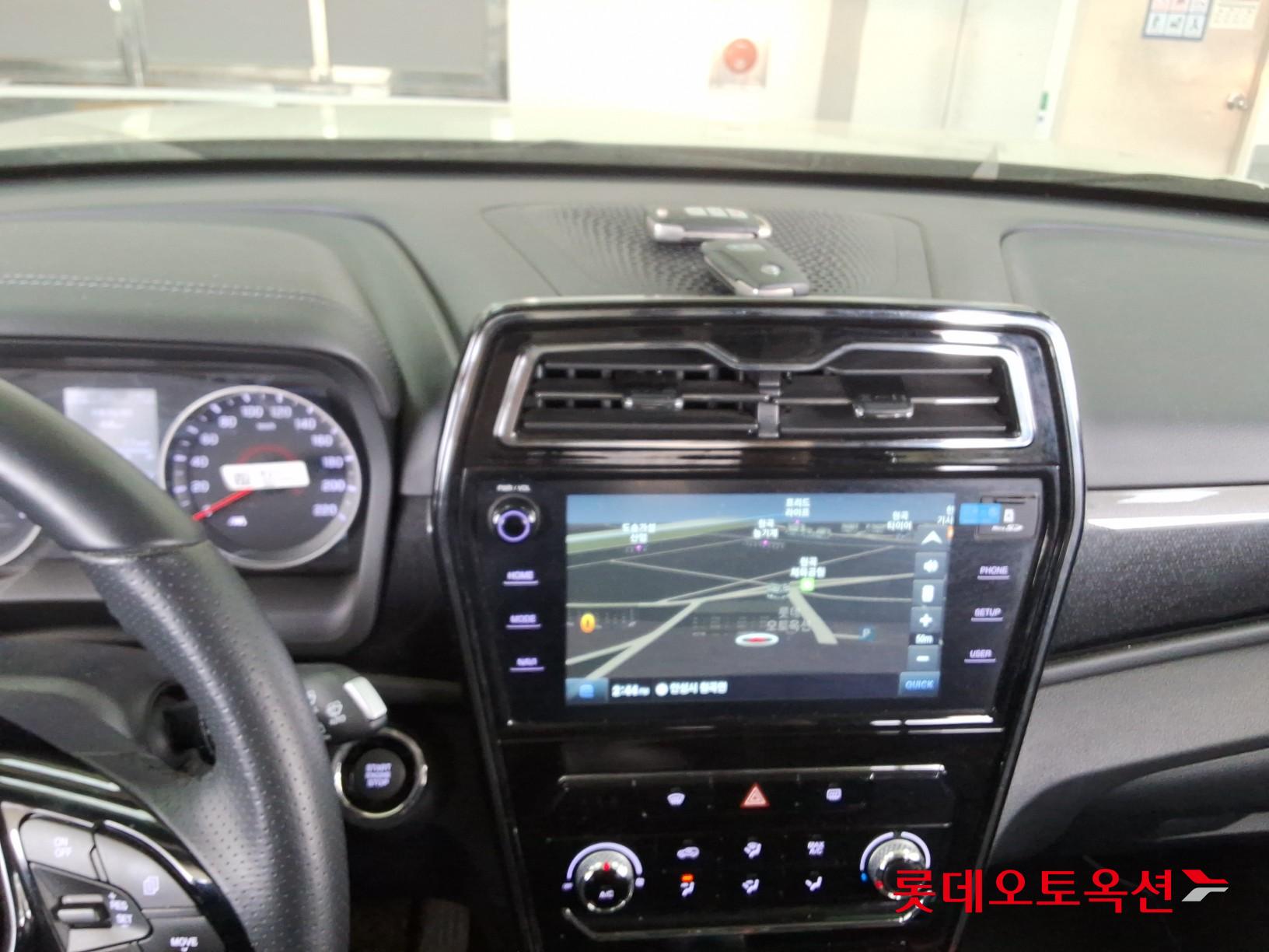 KG Mobility Tivoli 2022 - Image 32