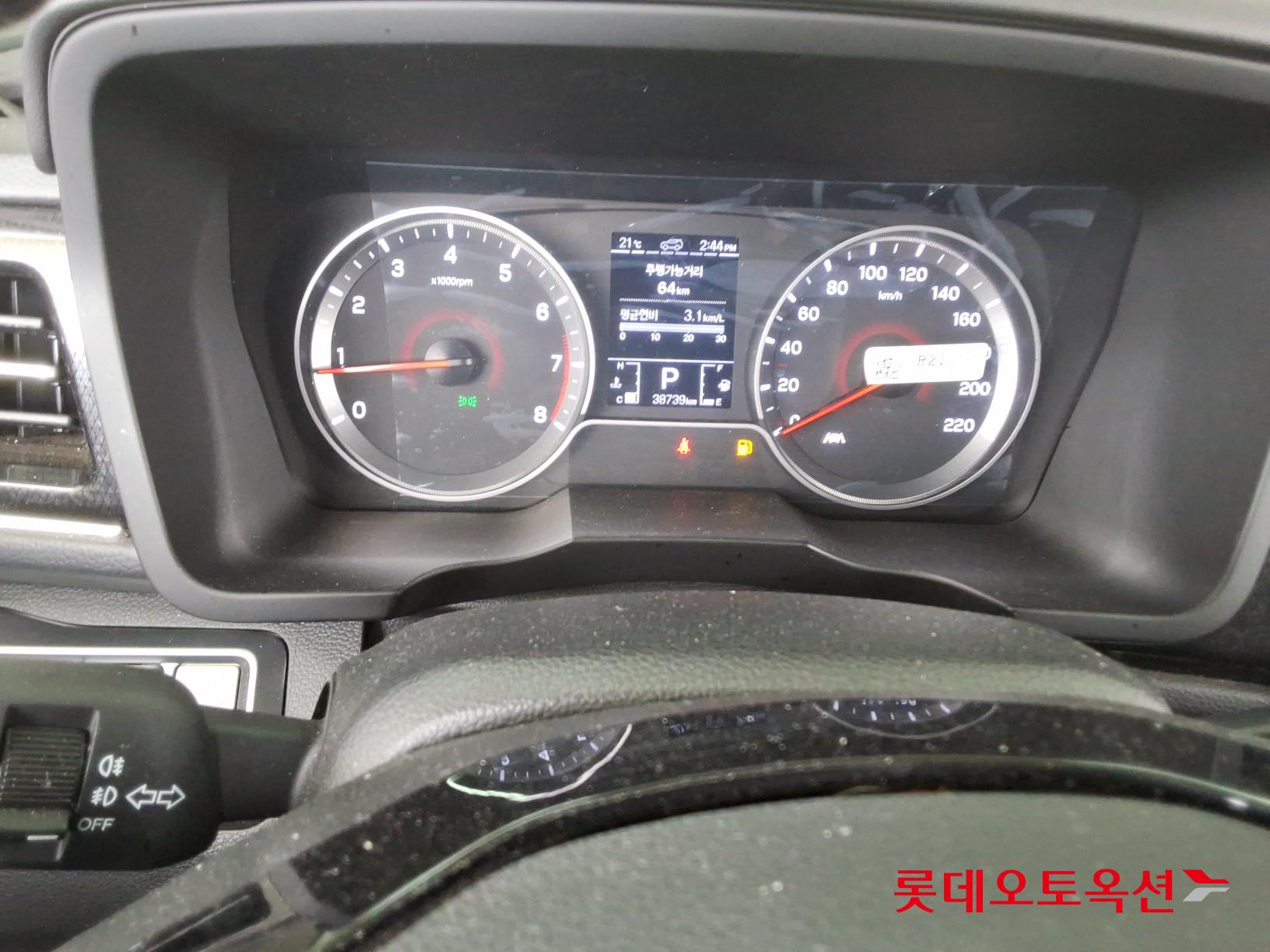 KG Mobility Tivoli 2022 - Image 35