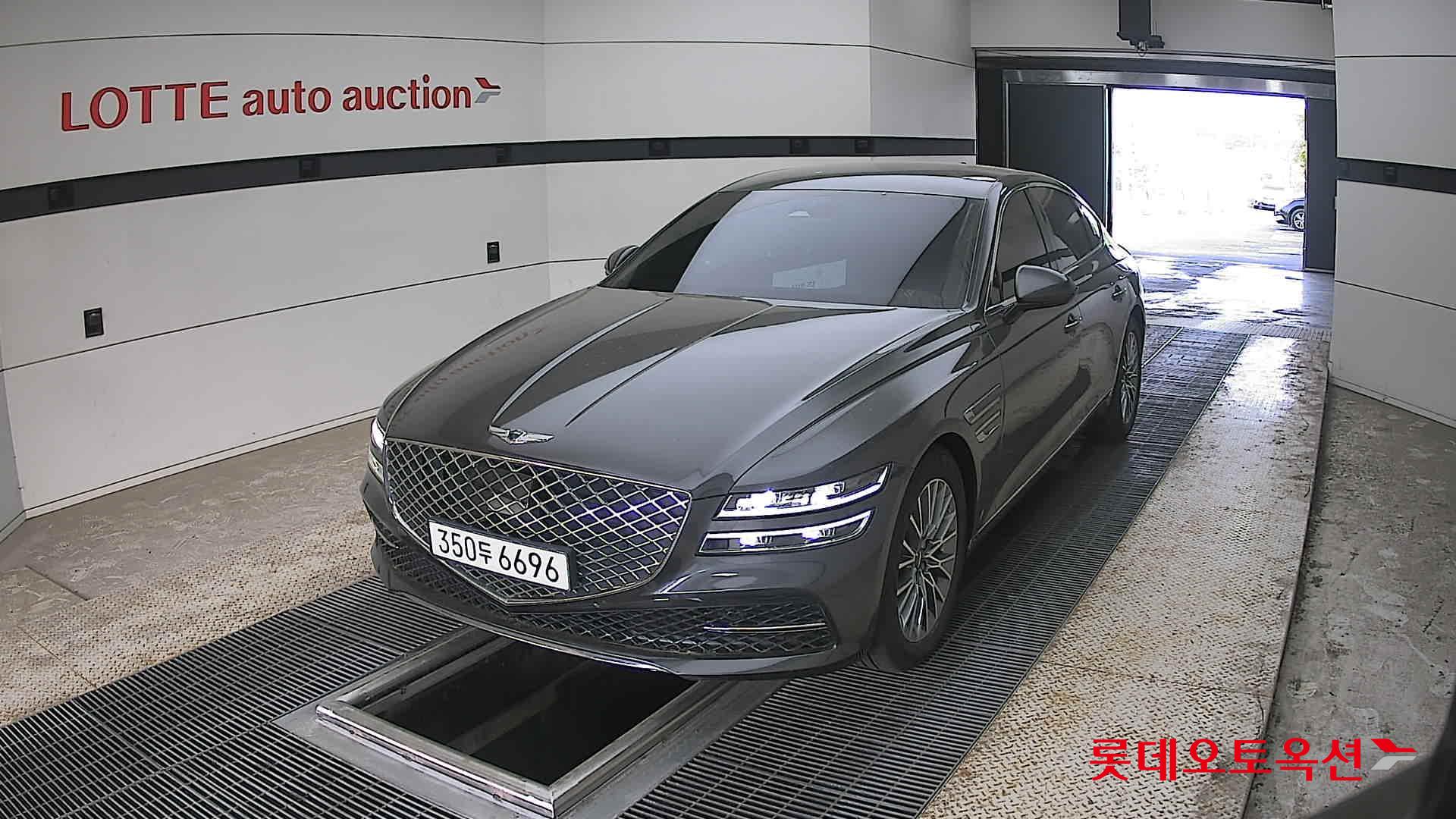 Genesis G80 - 10